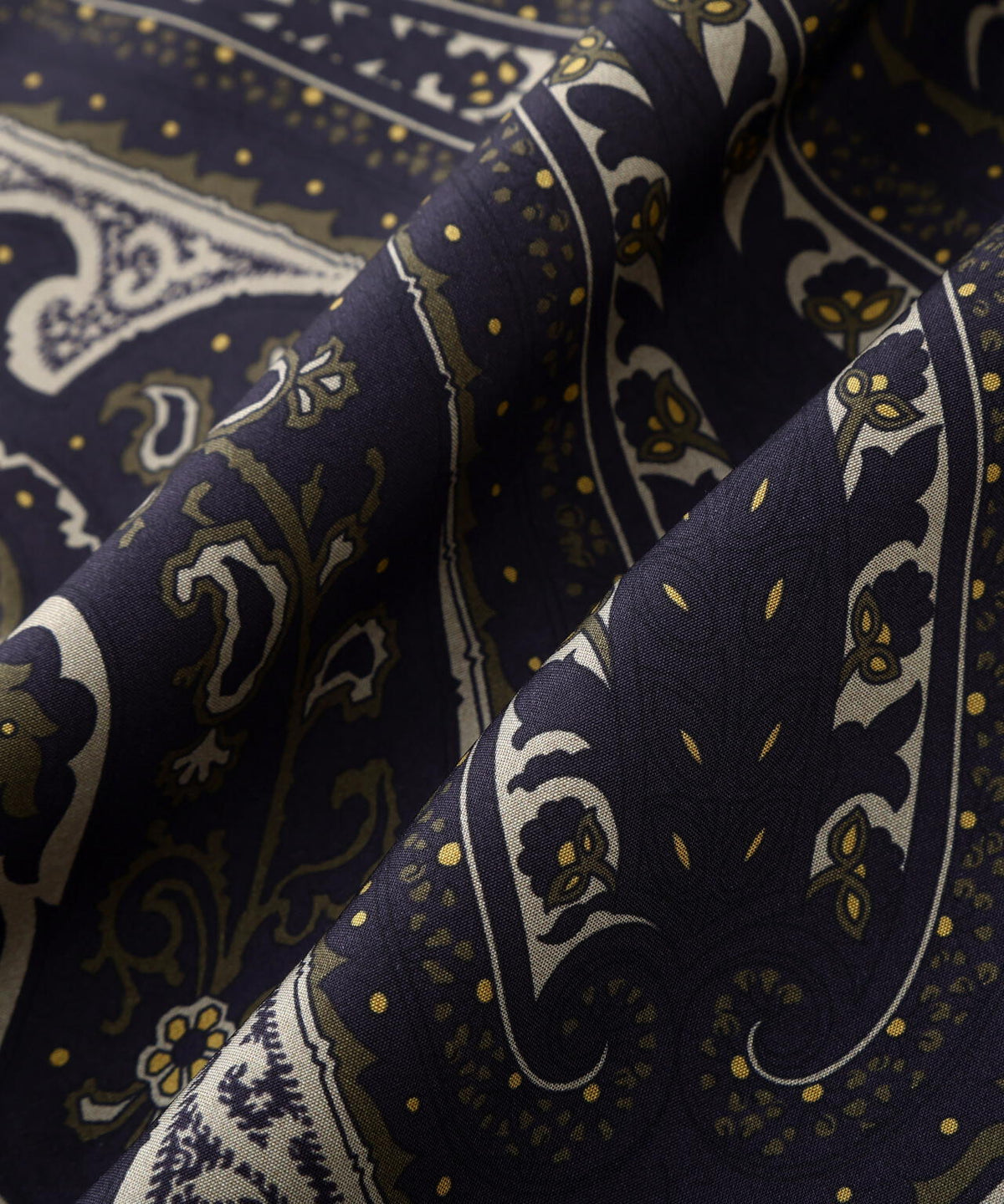 PAISLEY SCARF SILK