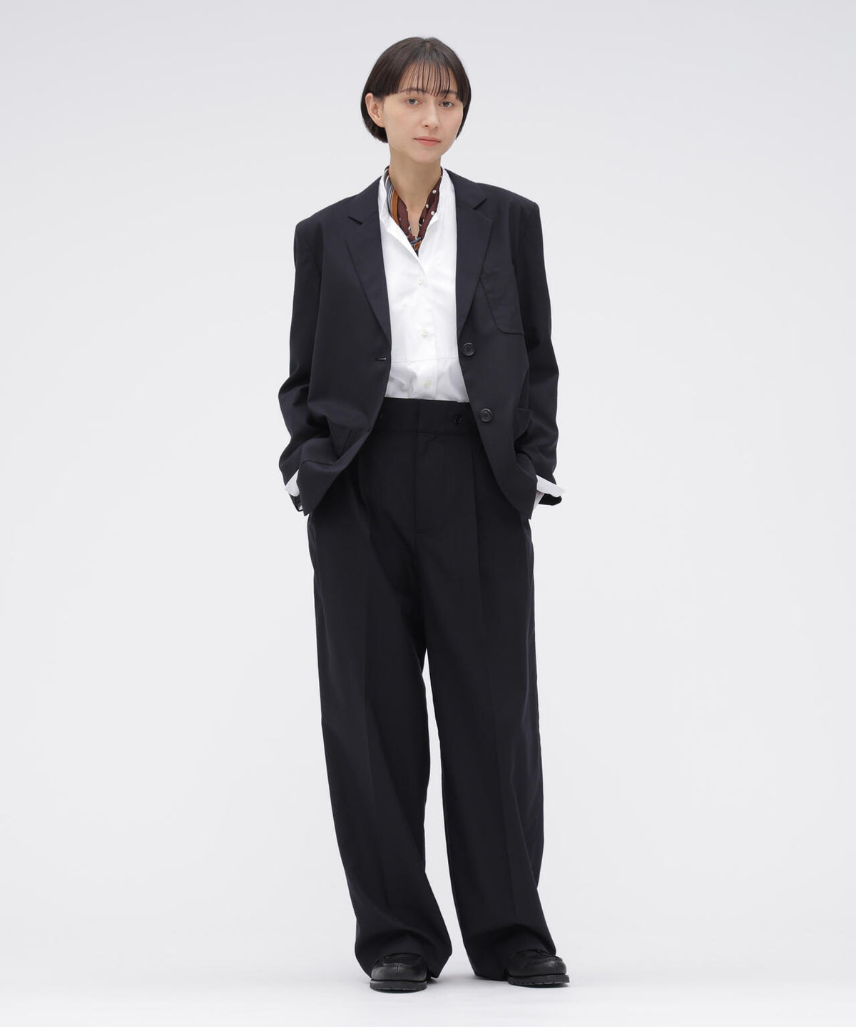 身長168cm B76 W58 H86 着用サイズ:F