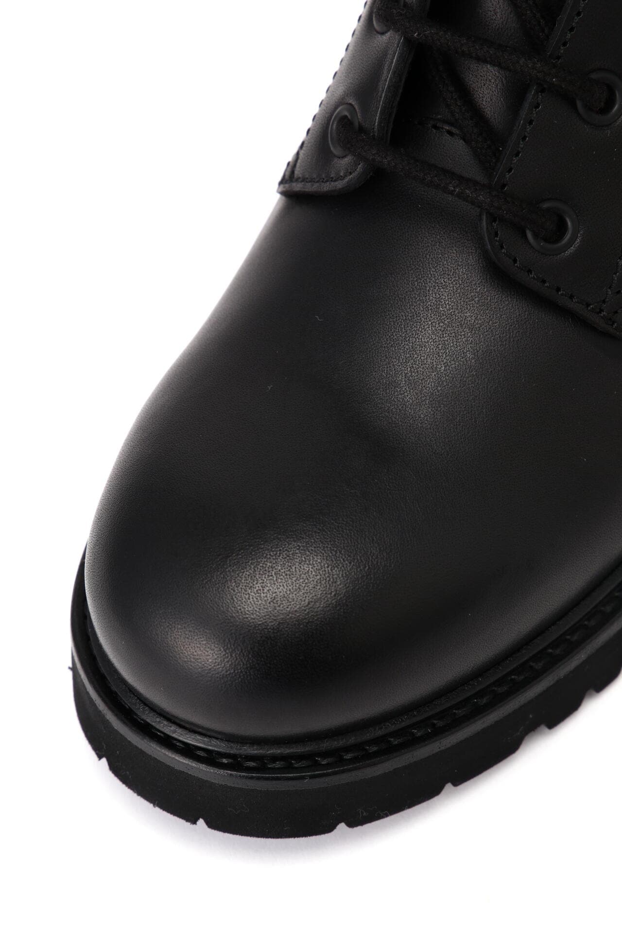 LACE UP BOOTS