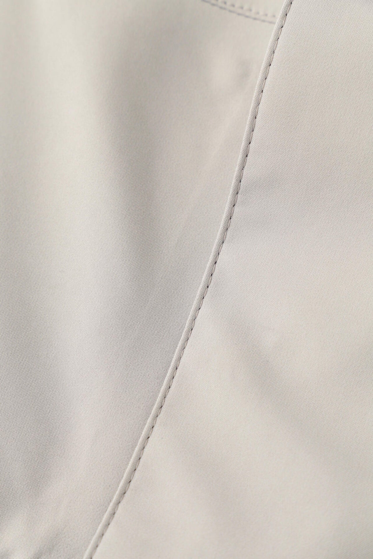 GORE-TEX WATER PROOFED POLYESTER POPLIN