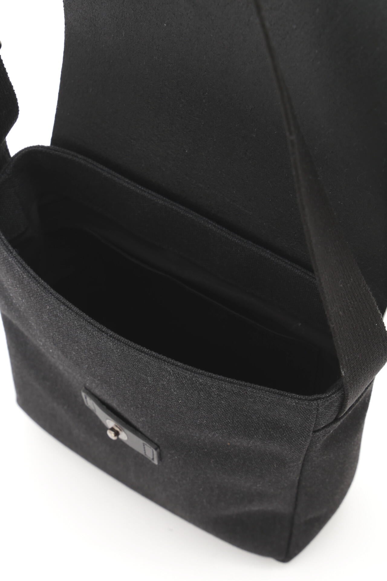 8fb57fac-66f7-5177-9c94-1ce790d42261_Image