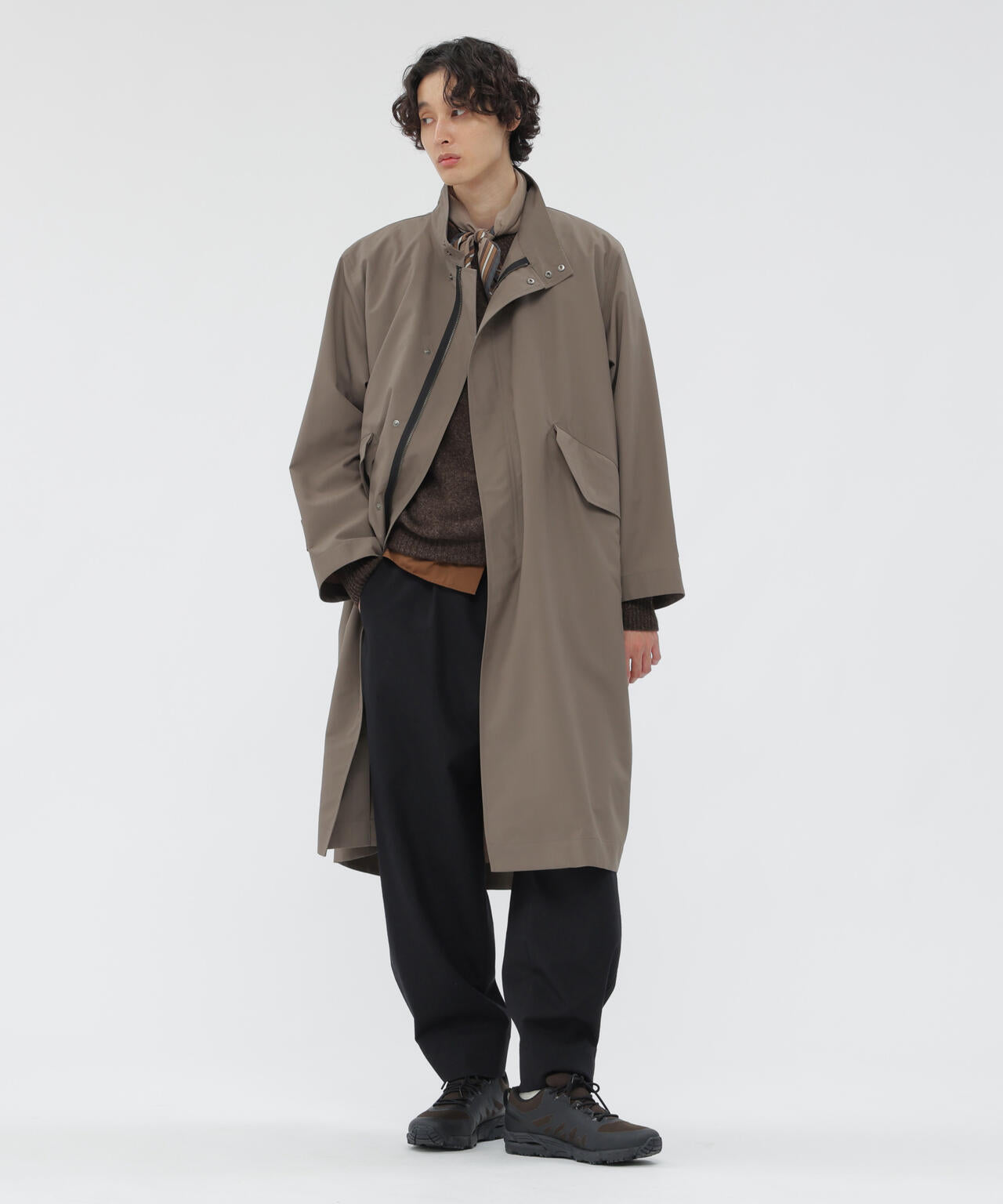 SHOWERPROOF WOOL COAT