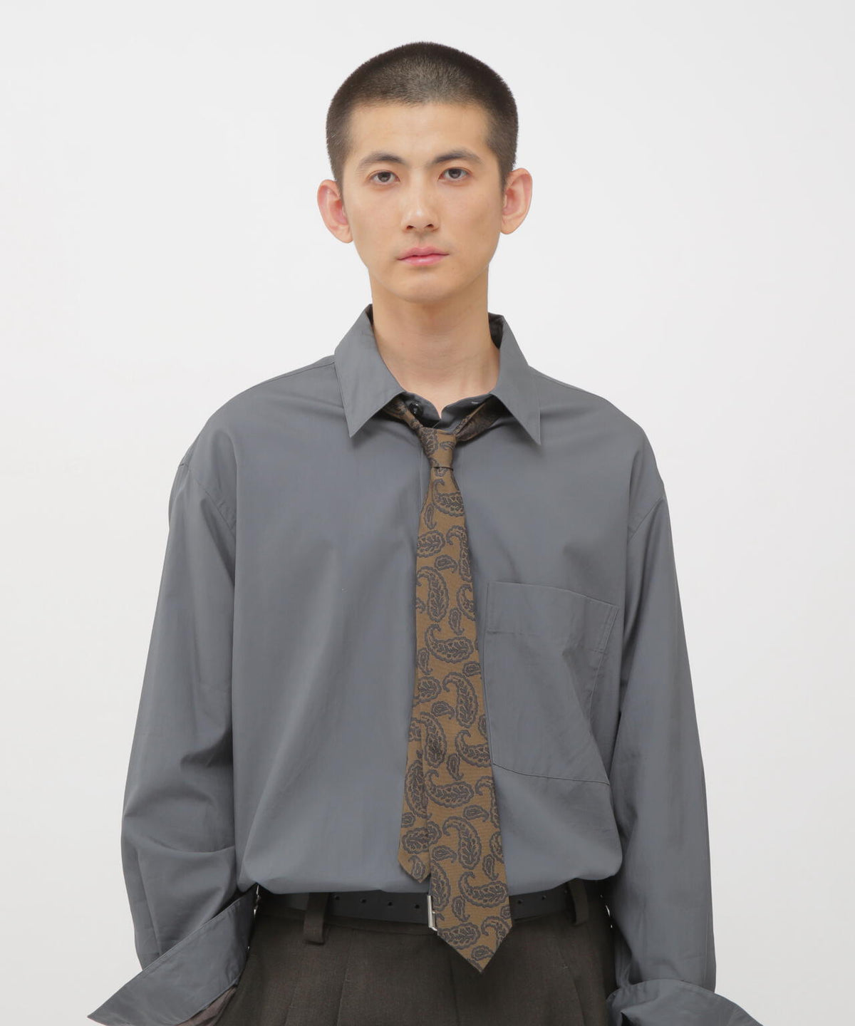 GRAPHIC PAISLEY SILK TIE