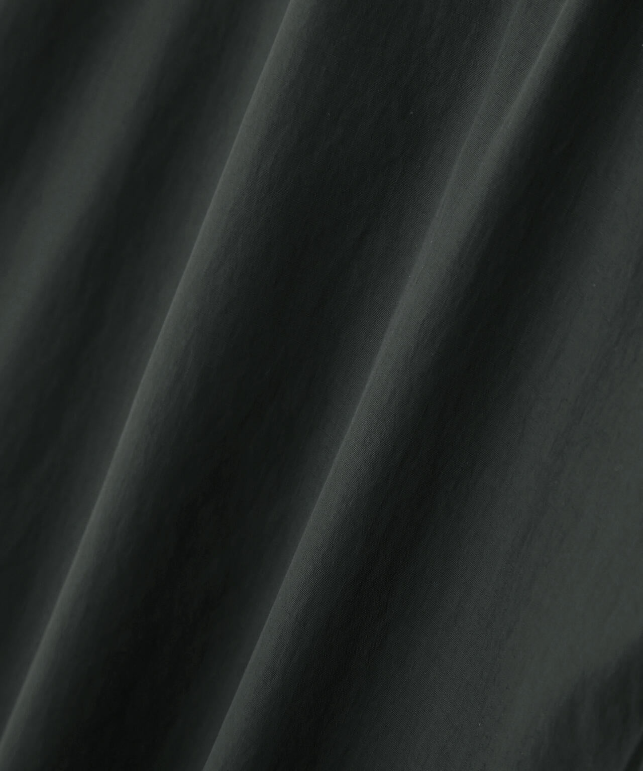 RECYCLED NYLON COMPACT RIPSTOP COAT