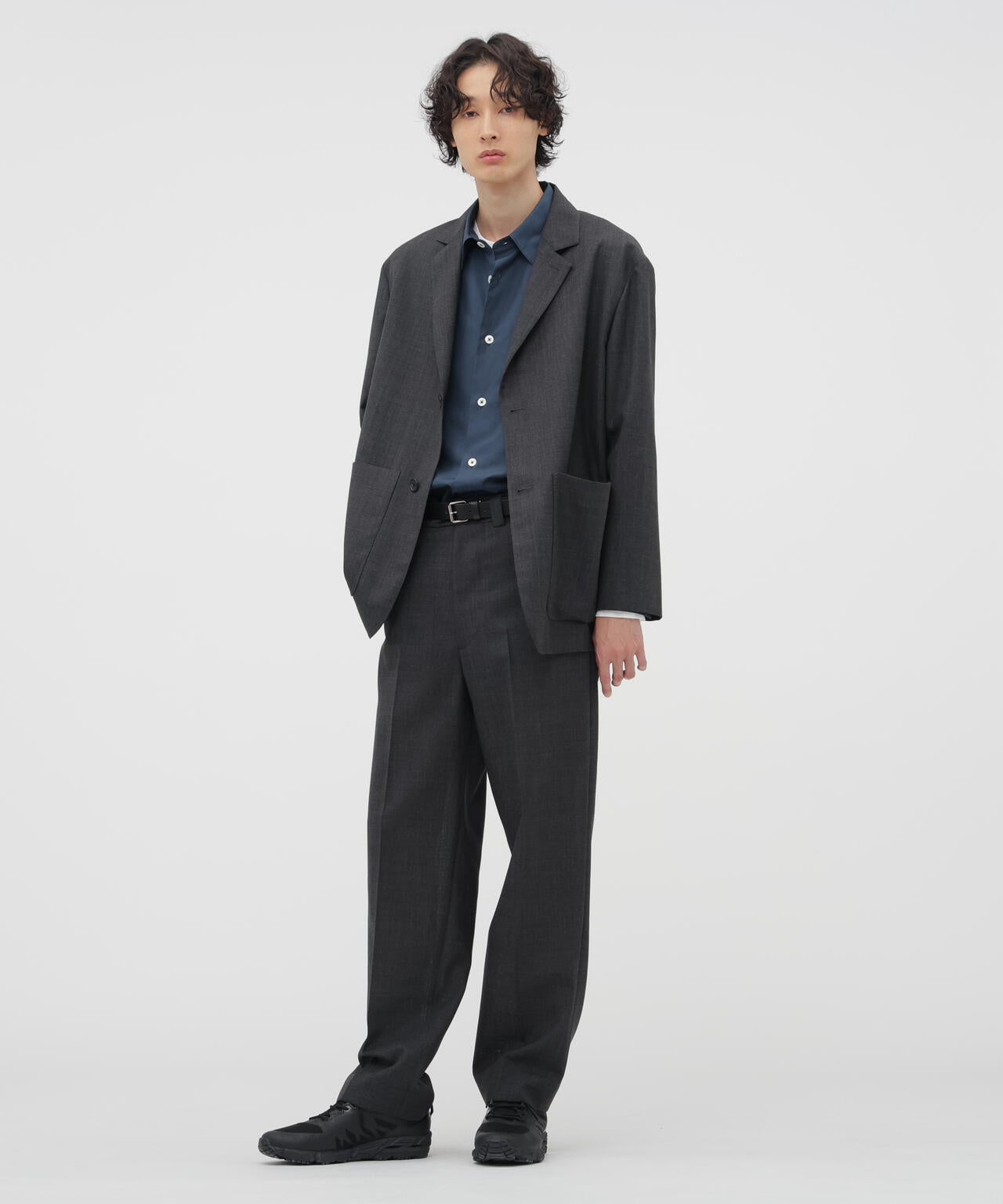 CRISP WOOL PLAINWEAVE TROUSERS