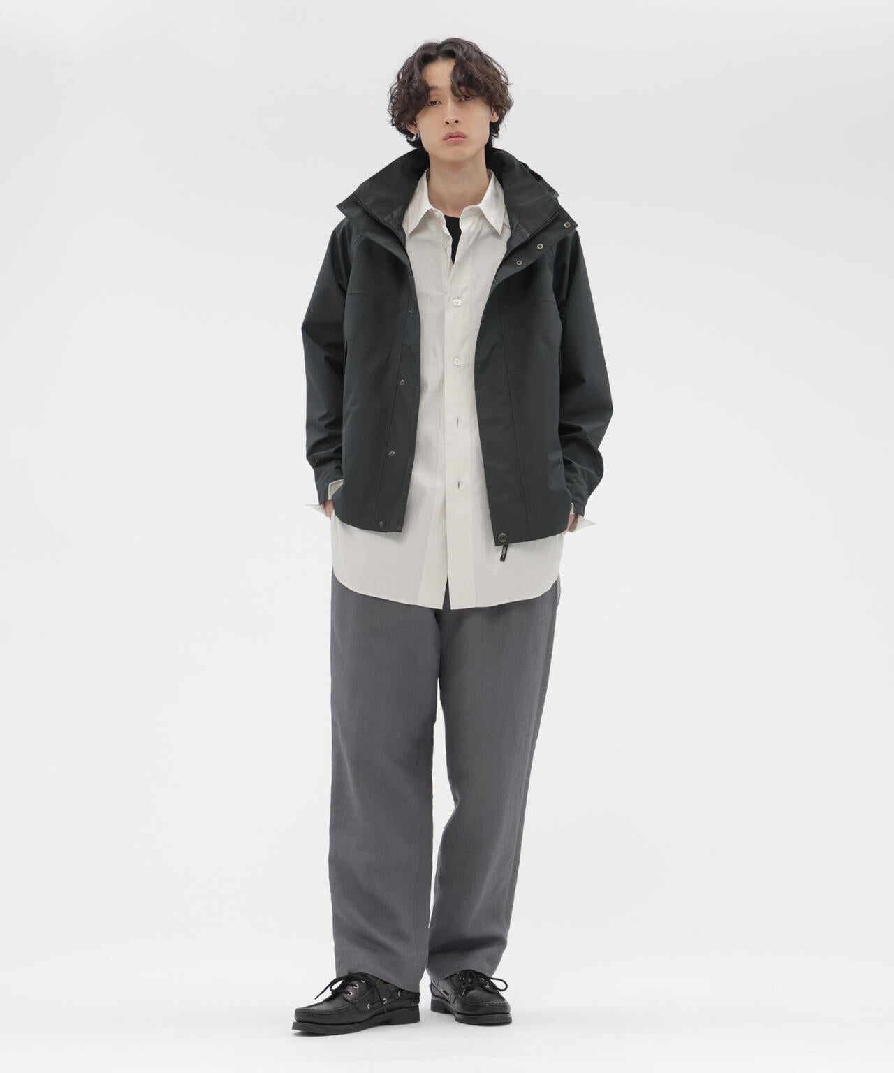 COMPACT LINEN TWILL TROUSERS