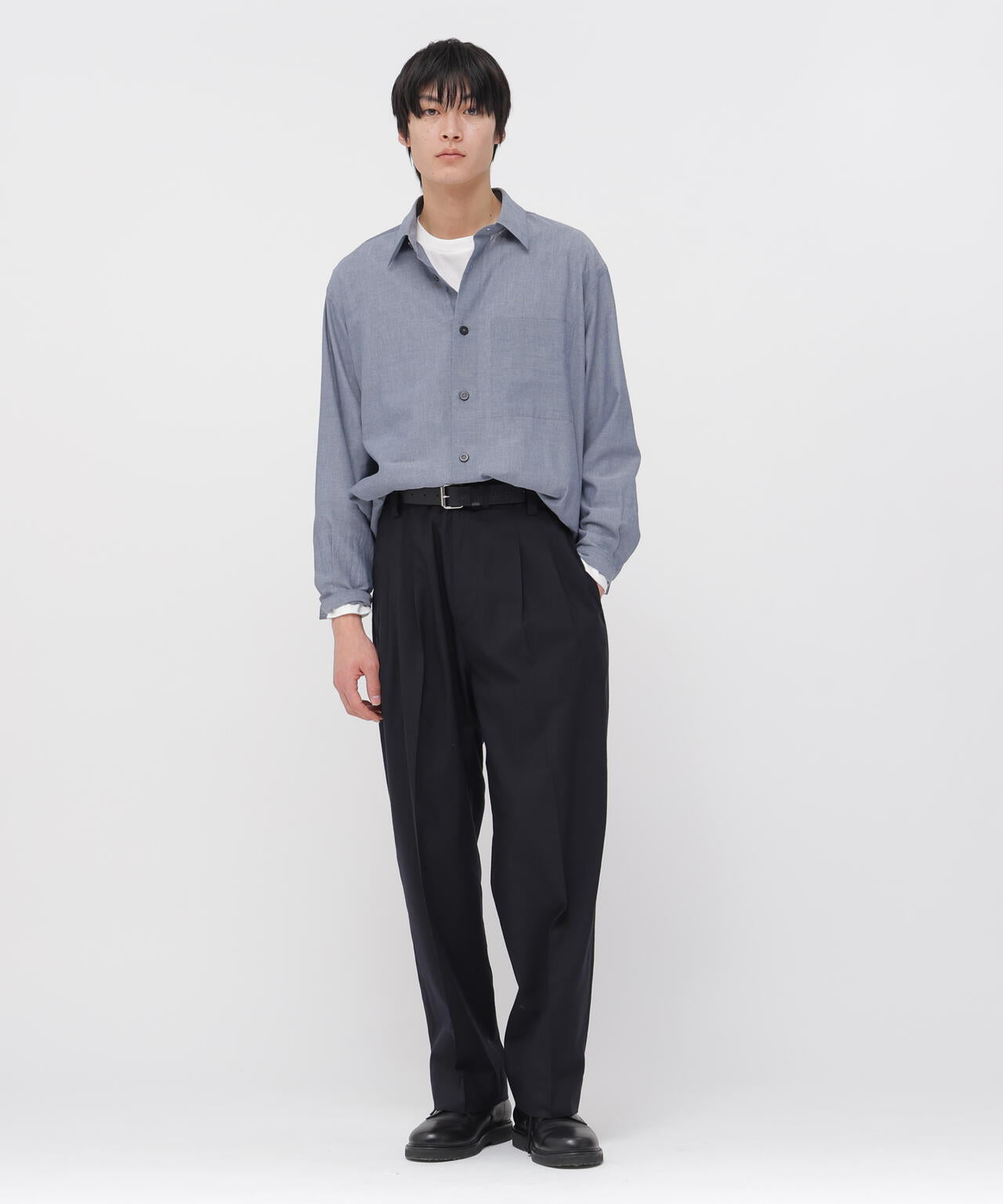 SUMMER WOOL TROUSERS