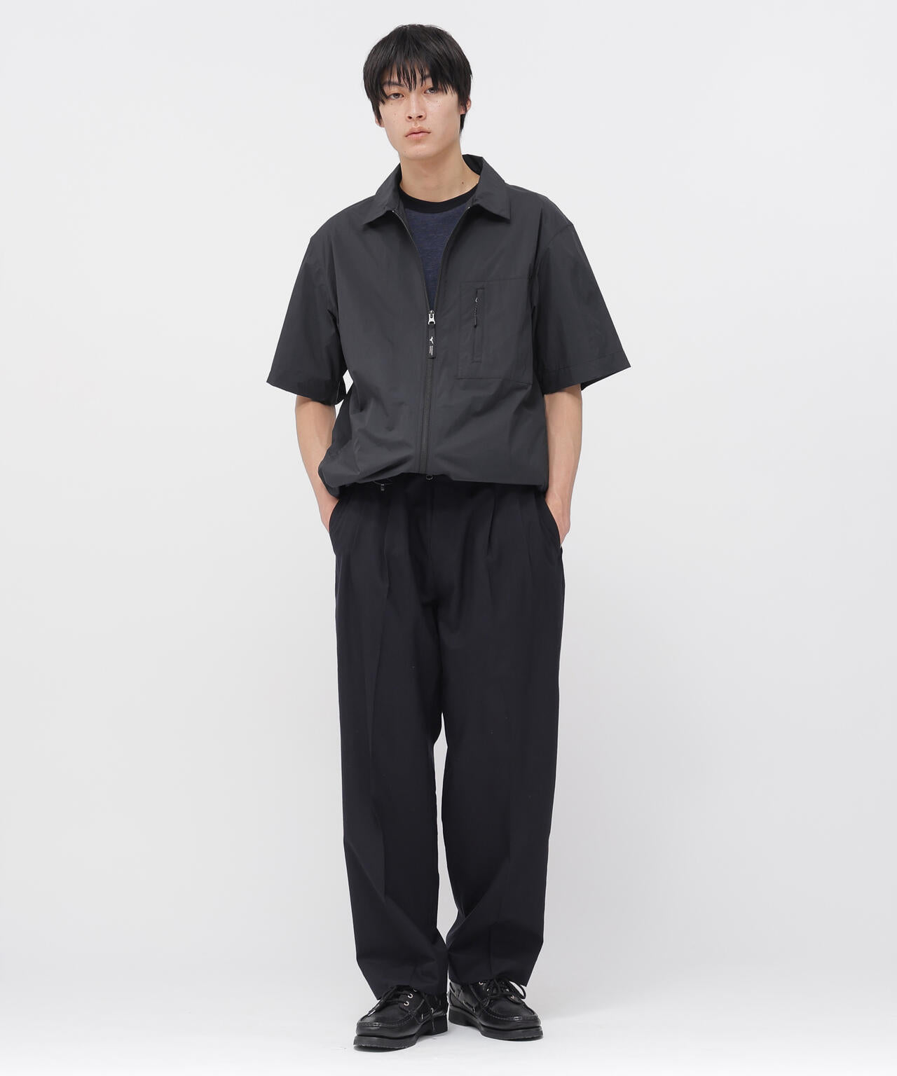 SUMMER WOOL TROUSERS