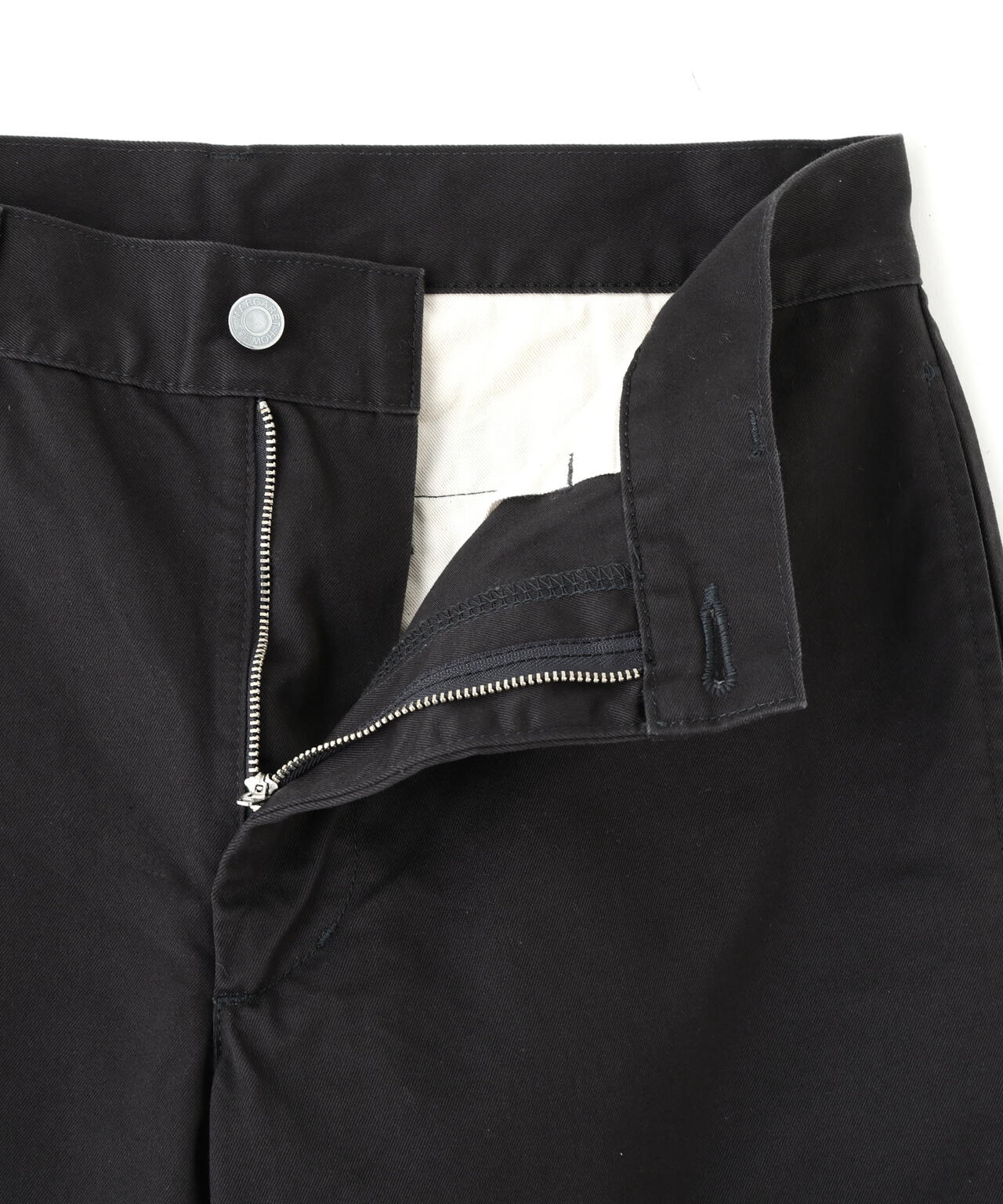 BASIC CHINO TROUSERS