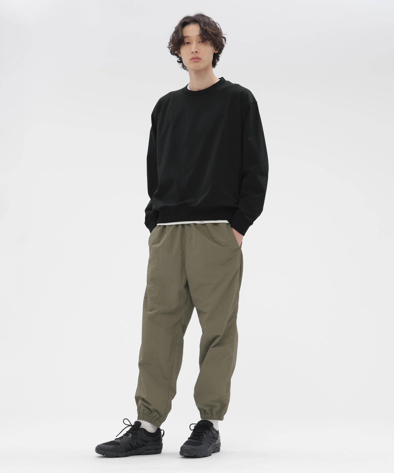 WATER REPELENT NYLON POPLIN TROUSERS