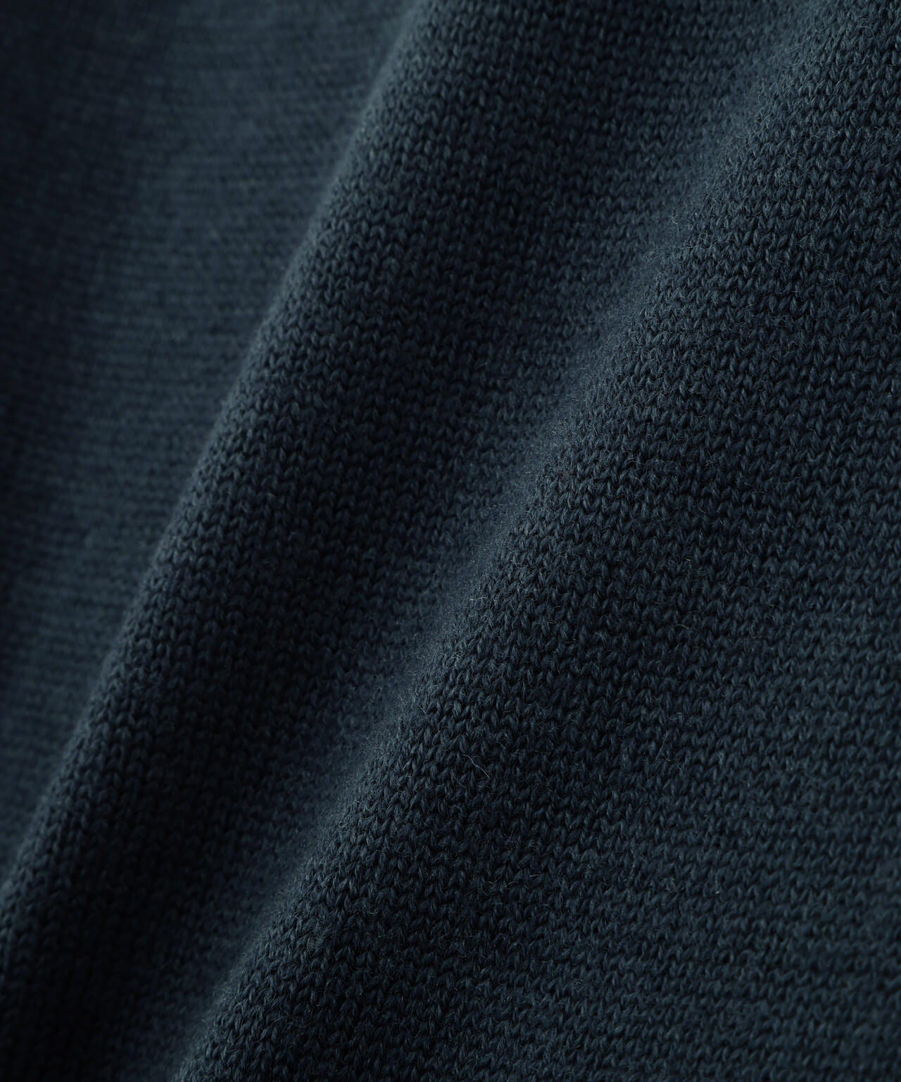 EXTRAFINE MERINO KNITWEAR