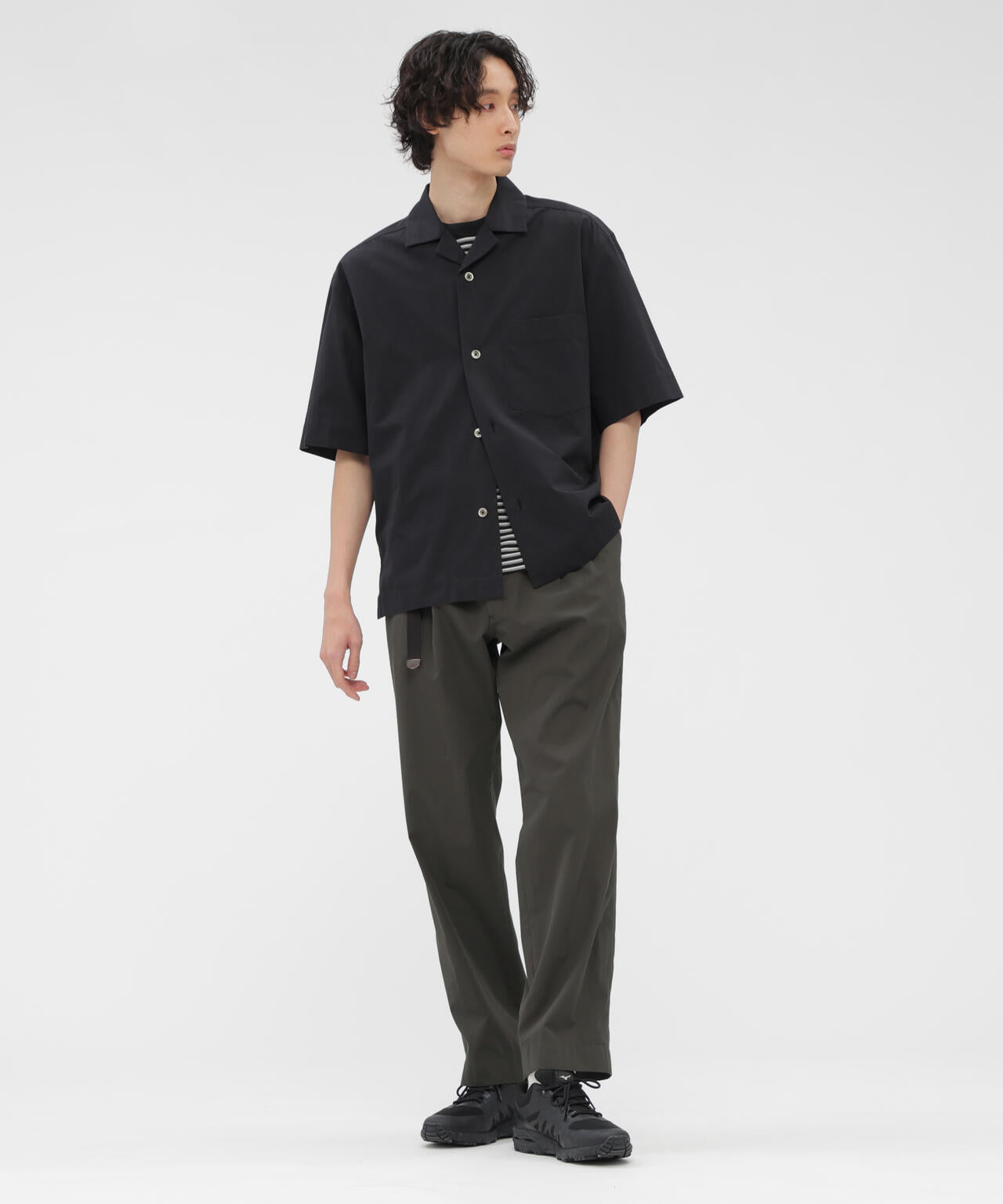 身長185cm B84 W66cm H91cm 着用サイズ:L