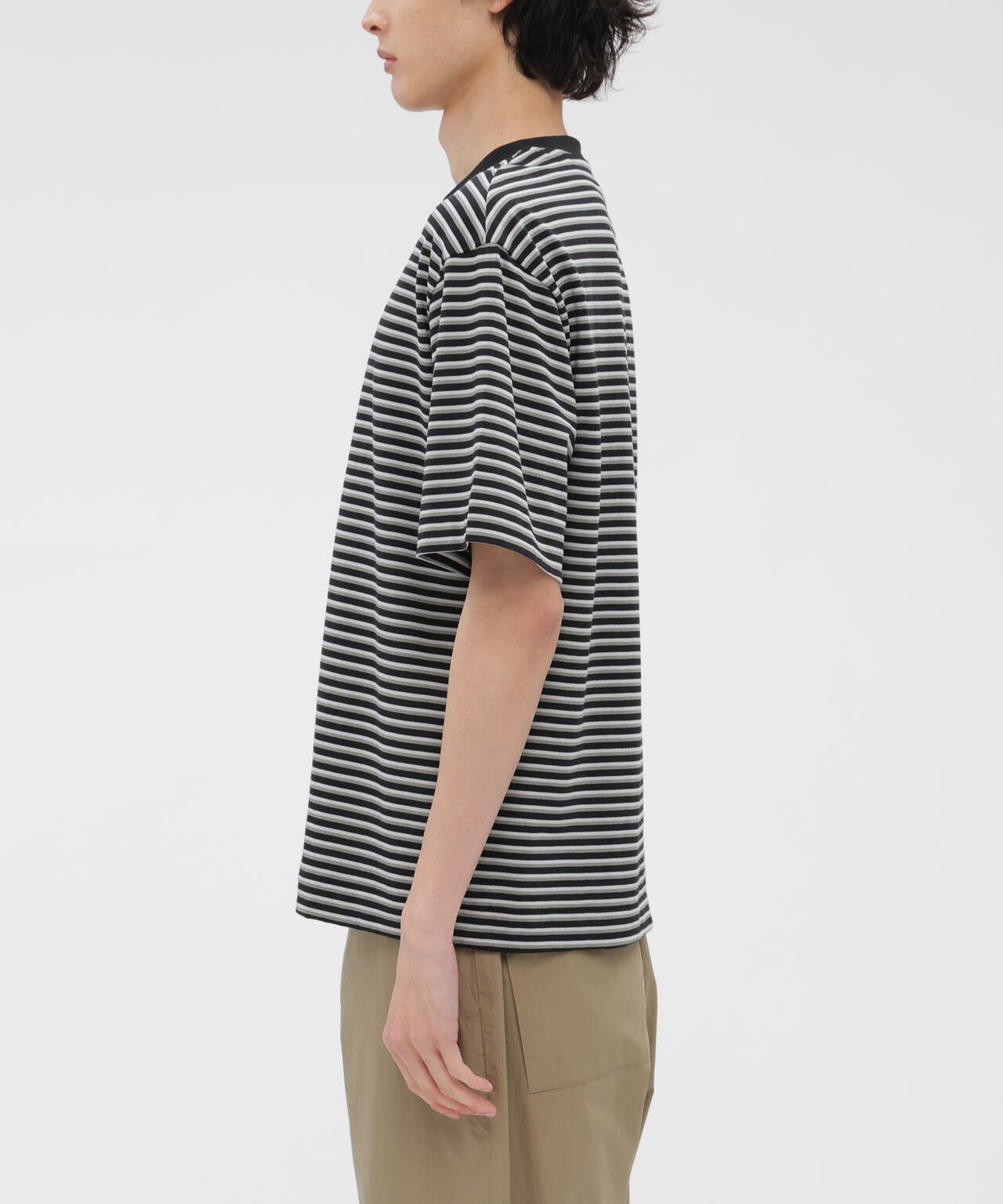 身長185cm B84 W66cm H91cm 着用サイズ:L