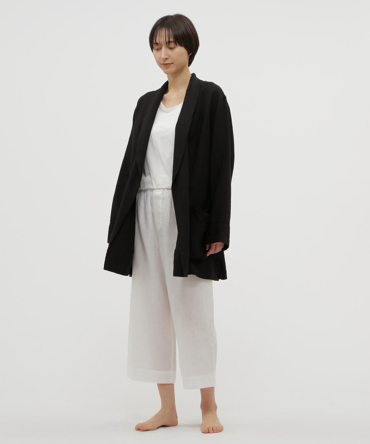 BLACK LINEN