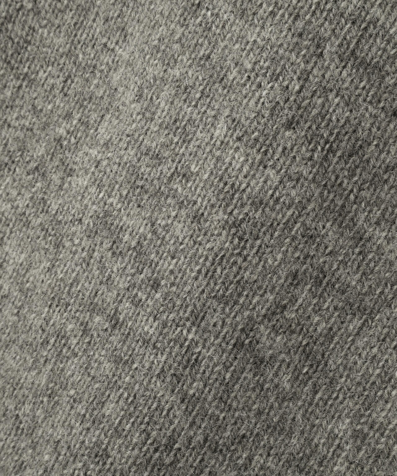 SOFT CASHMERE KNITWEAR