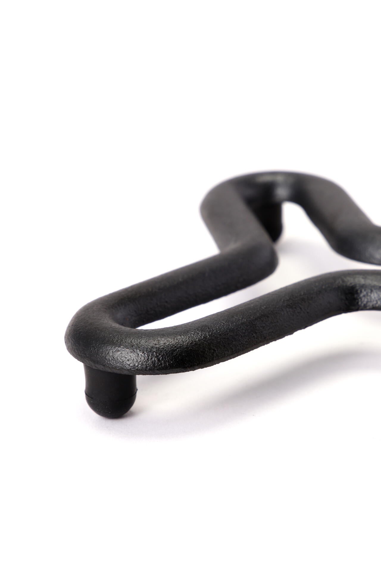 TRIANGLE CAST IRON POT STAND