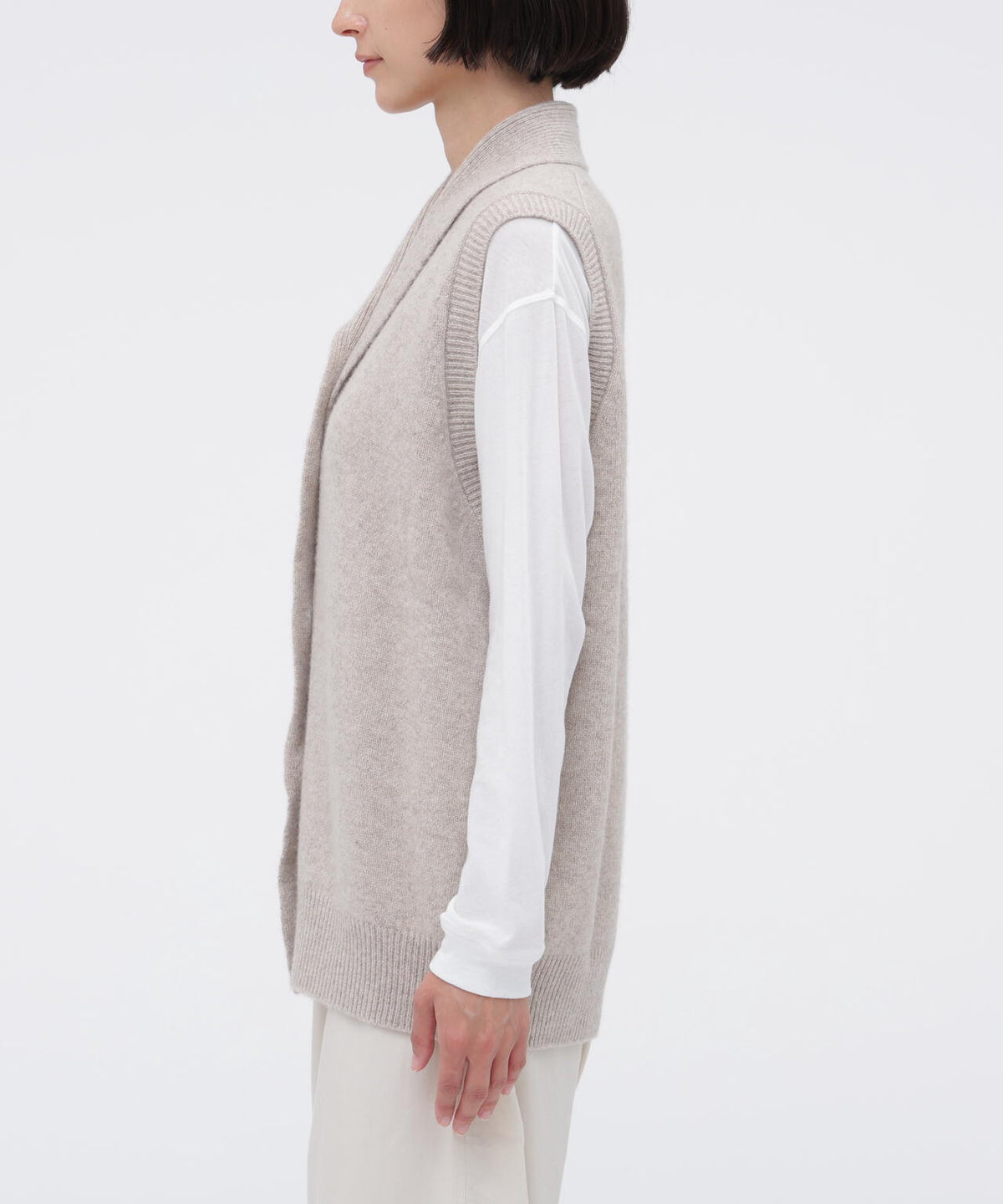 SOFT CASHMERE KNITWEAR