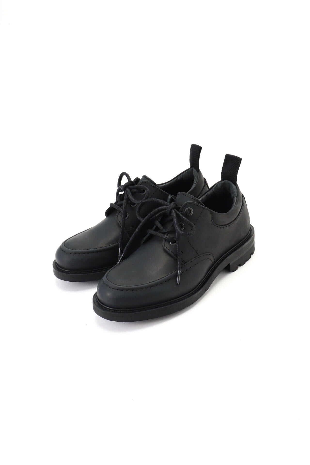 SCHOOL SHOES