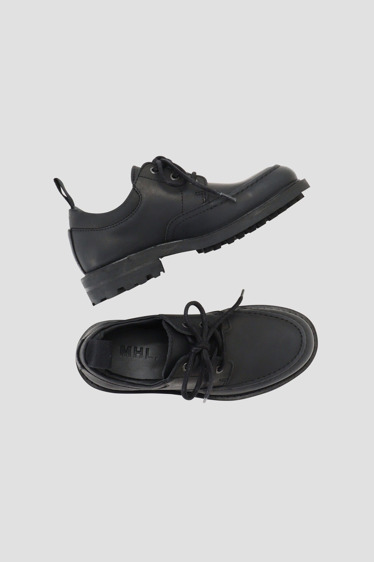 SCHOOL SHOES