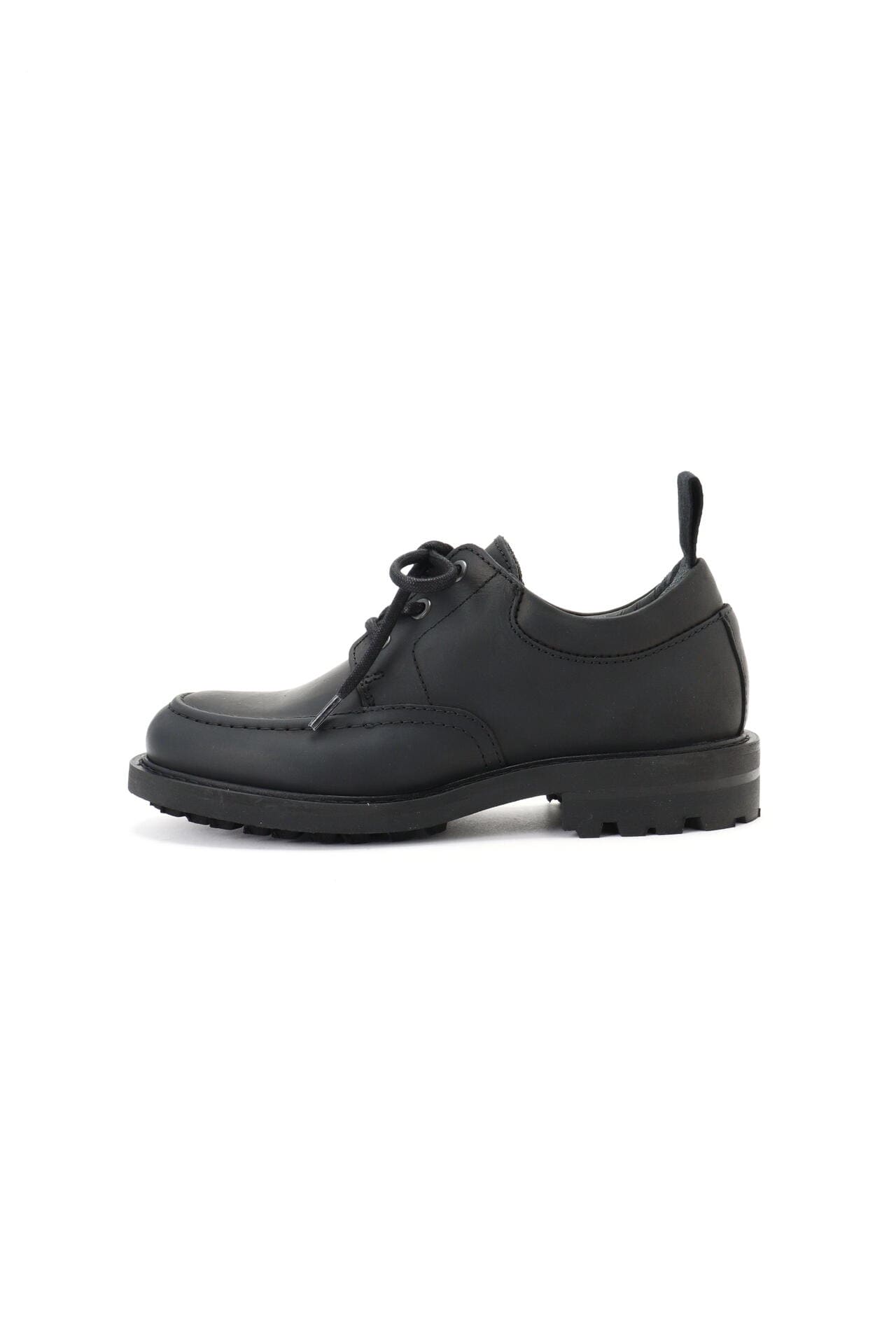 SCHOOL SHOES