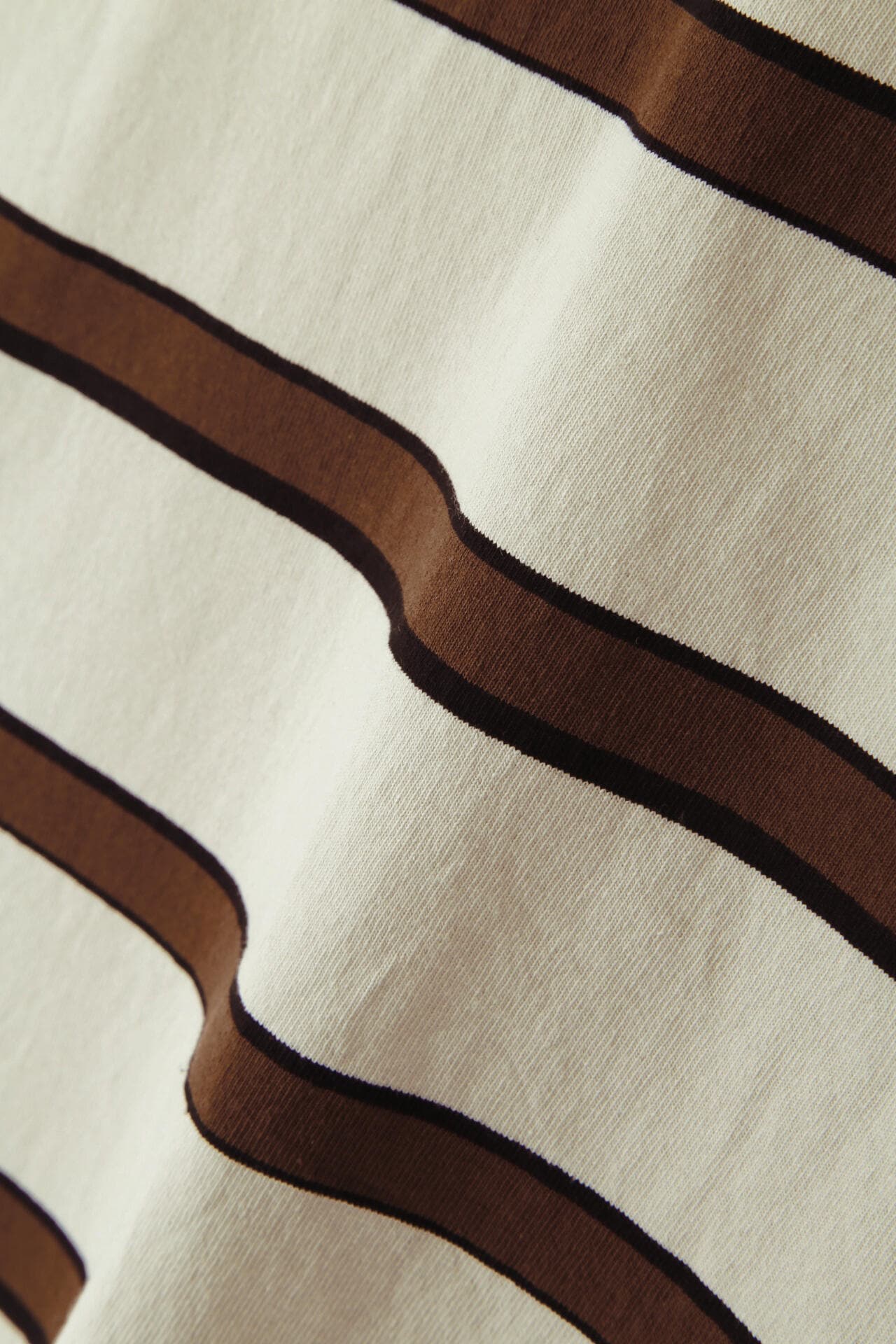 OUTLINE STRIPE JERSEY