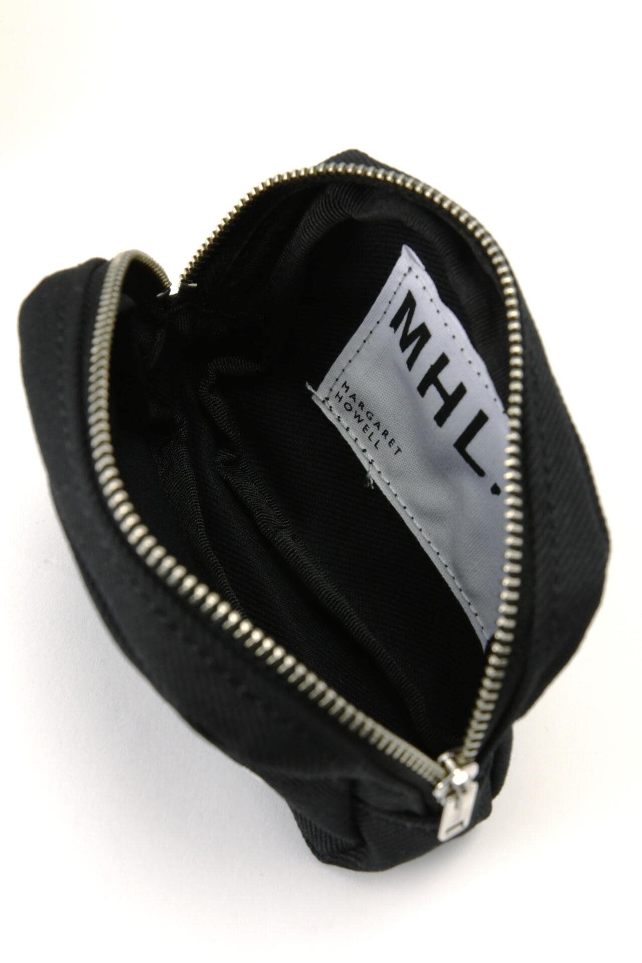 b4dece3b-099b-5bb3-bcfa-788f79c9951d_Image