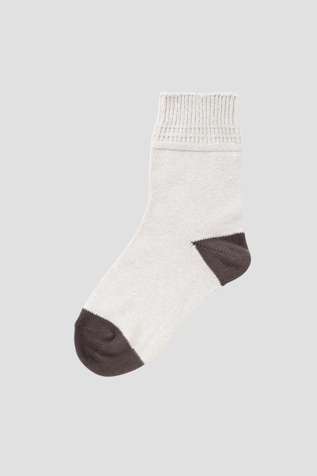 WOMEN ARMY RIB CONTRAST HEEL SOCKS