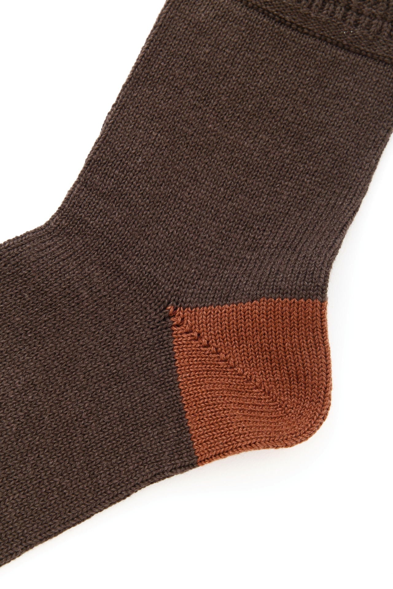 WOMEN ARMY RIB CONTRAST HEEL SOCKS