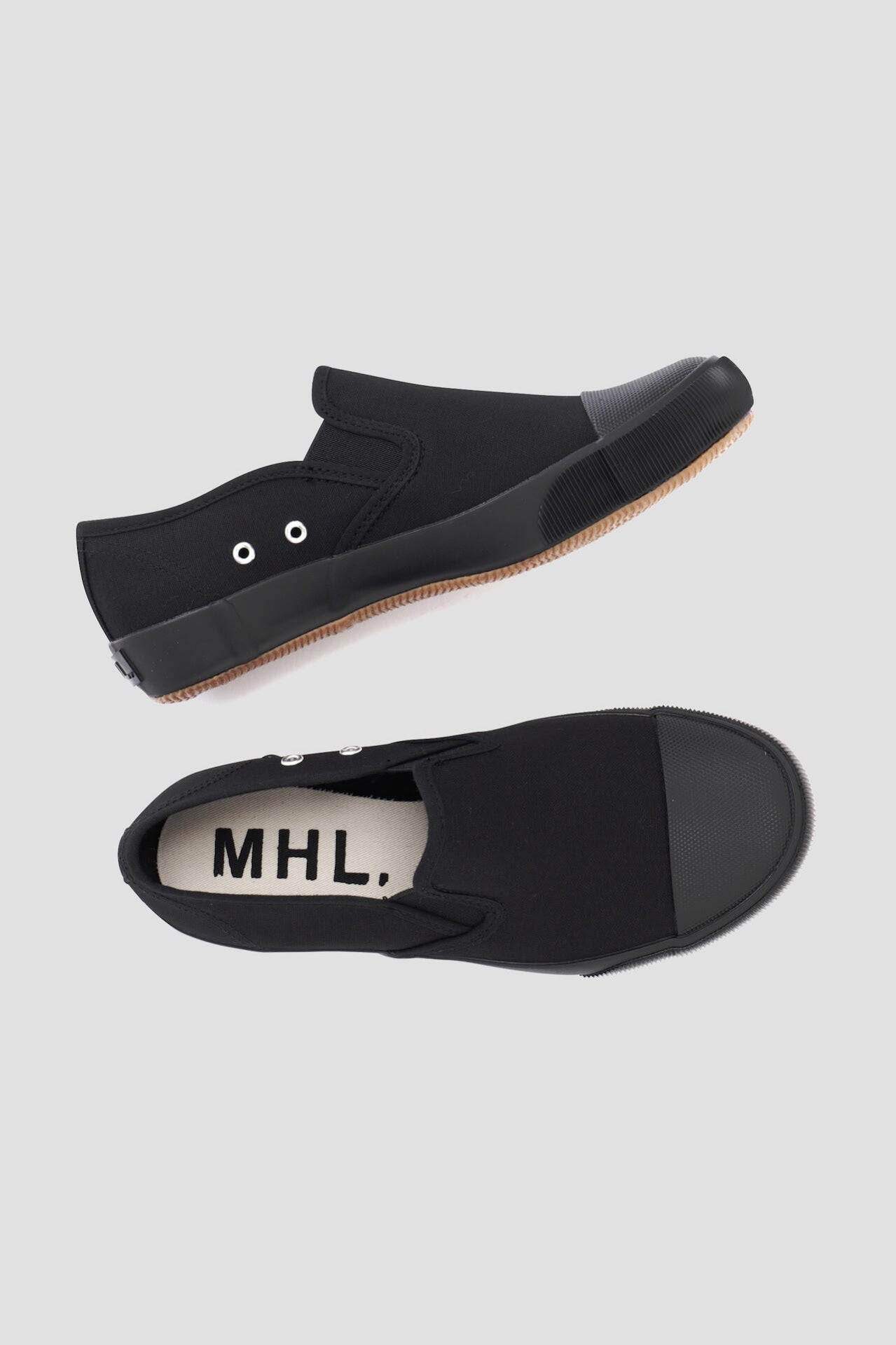 SLIPON SHOE