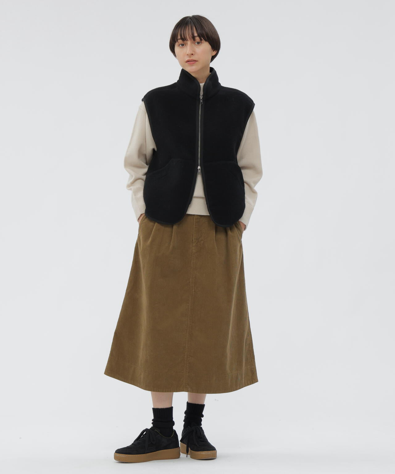 DRY COTTON NEEDLECORD SKIRT