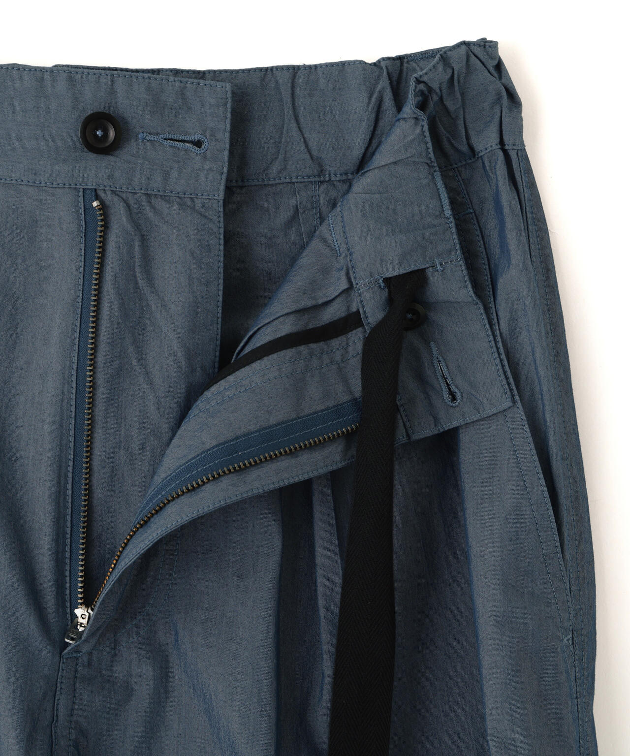 SUPERLIGHT COTTON NYLON TROUSERS