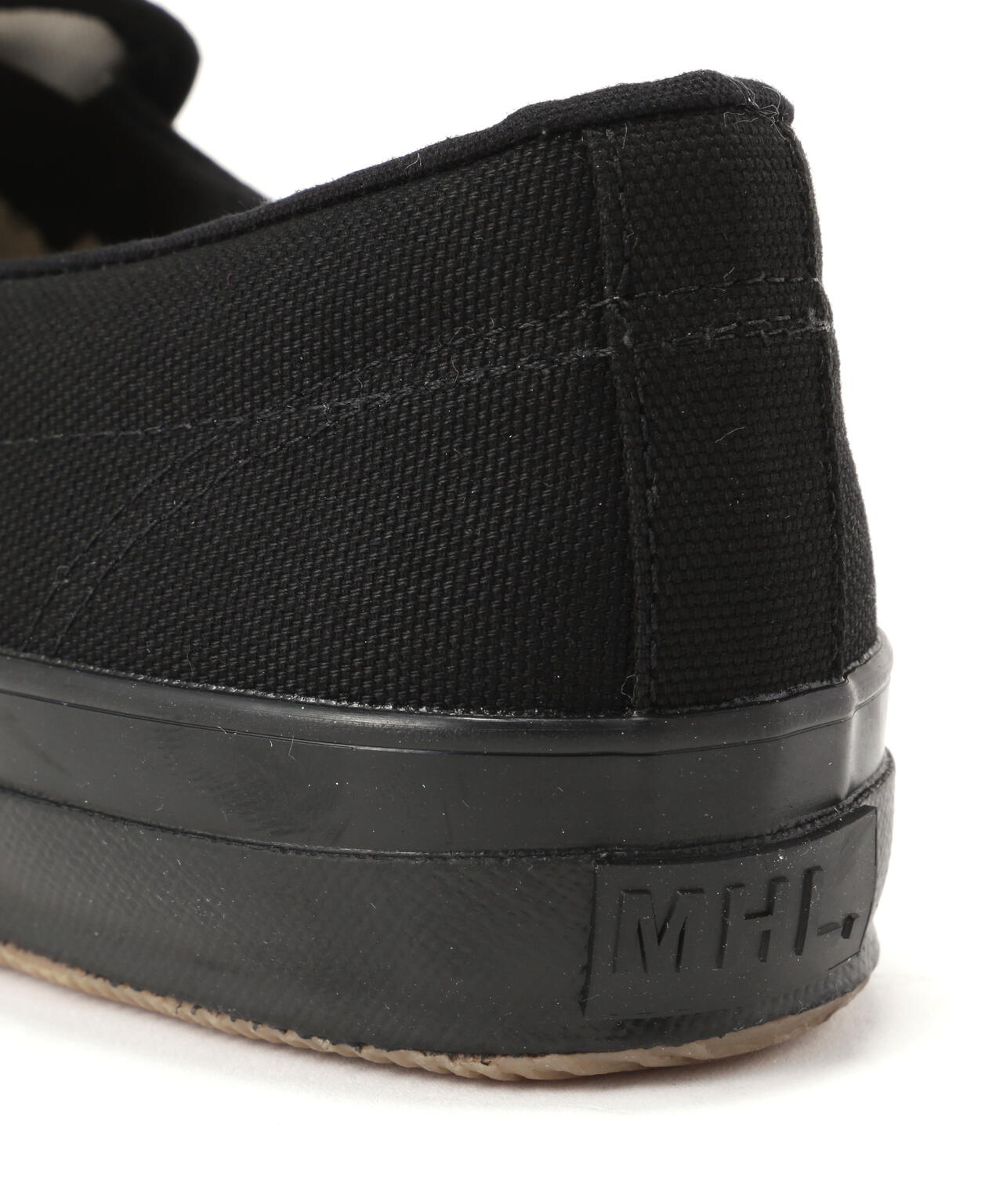 WOMEN COTTON CANVAS SLIP-ON SHOES