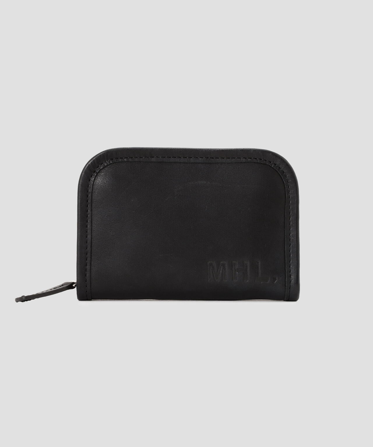 SUPPLE LEATHER