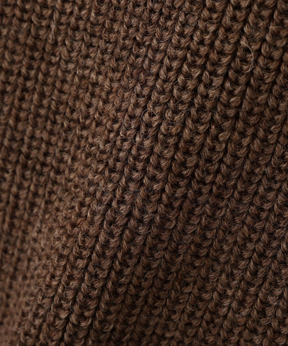 ASH WOOL KNITWEAR