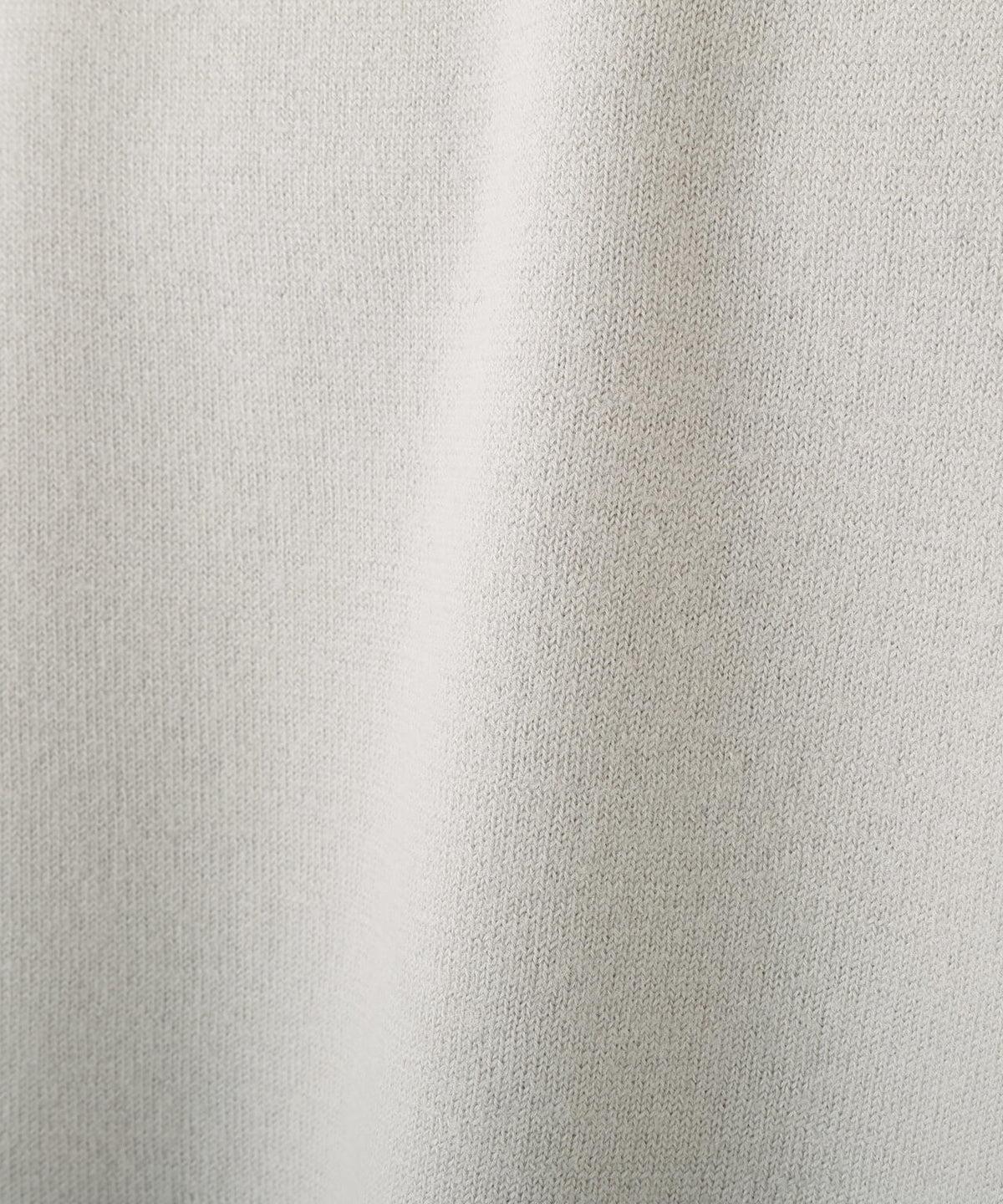 FELTED ROUGH WOOL KNITWEAR