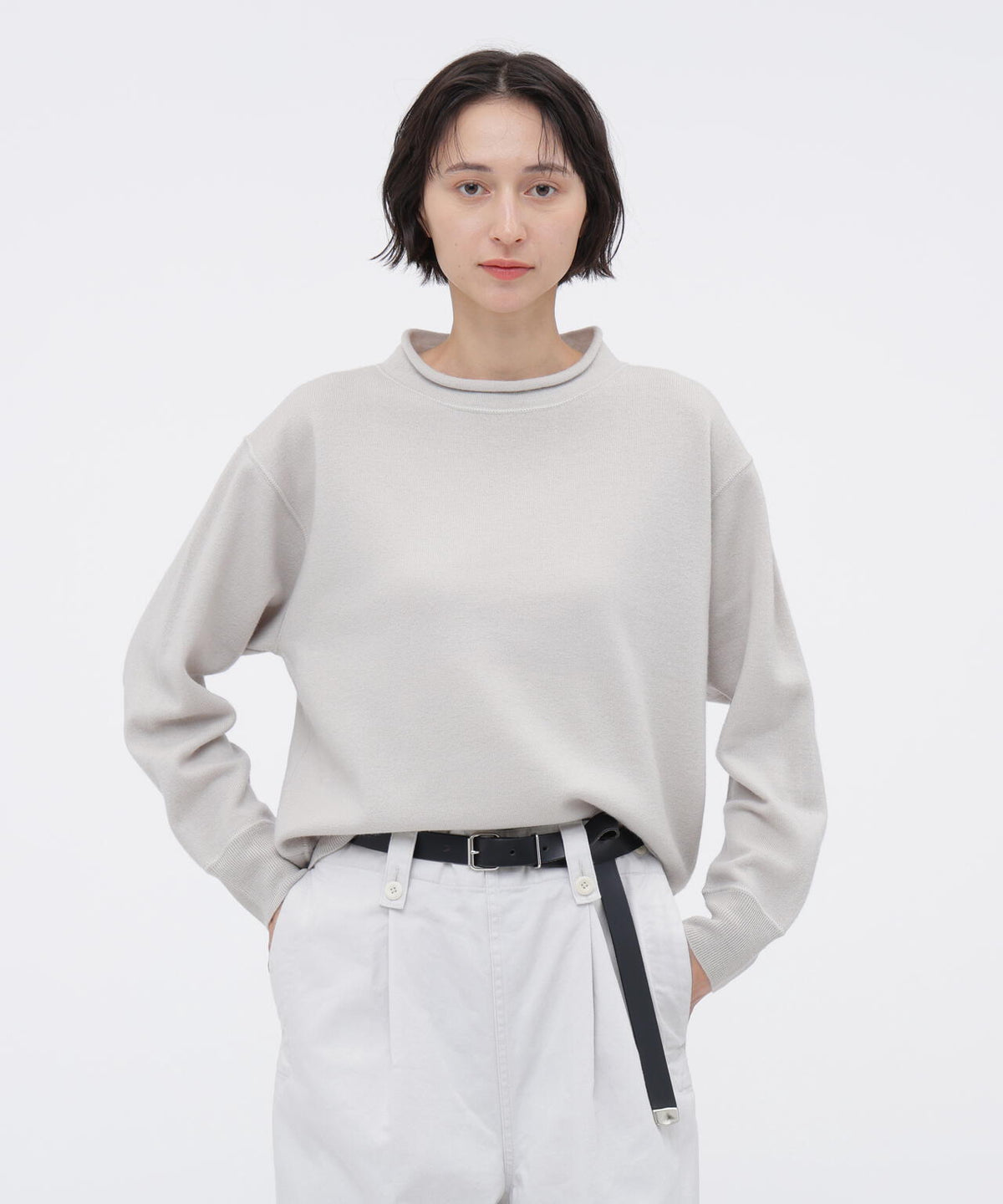 FELTED ROUGH WOOL KNITWEAR