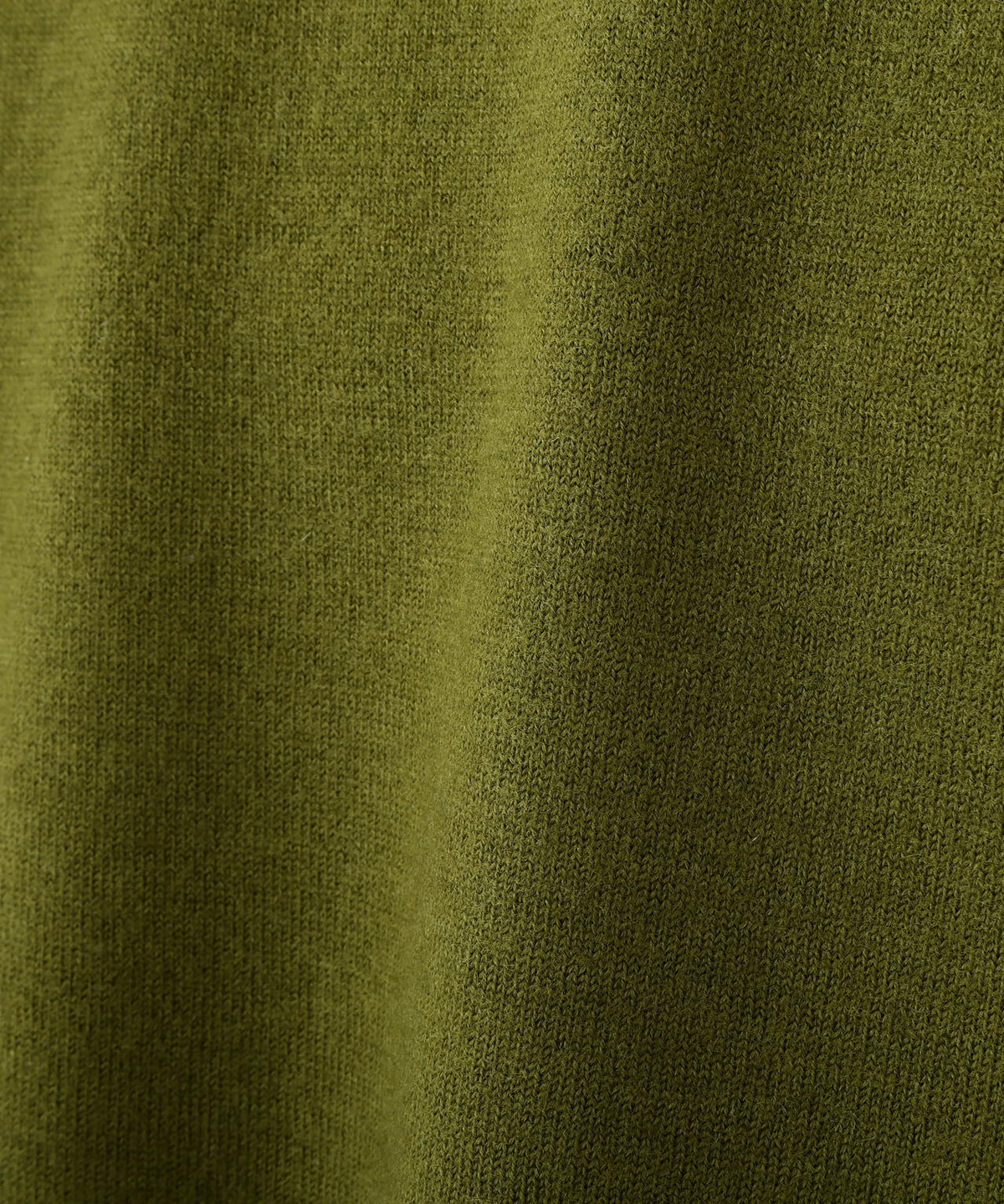 FELTED ROUGH WOOL KNITWEAR