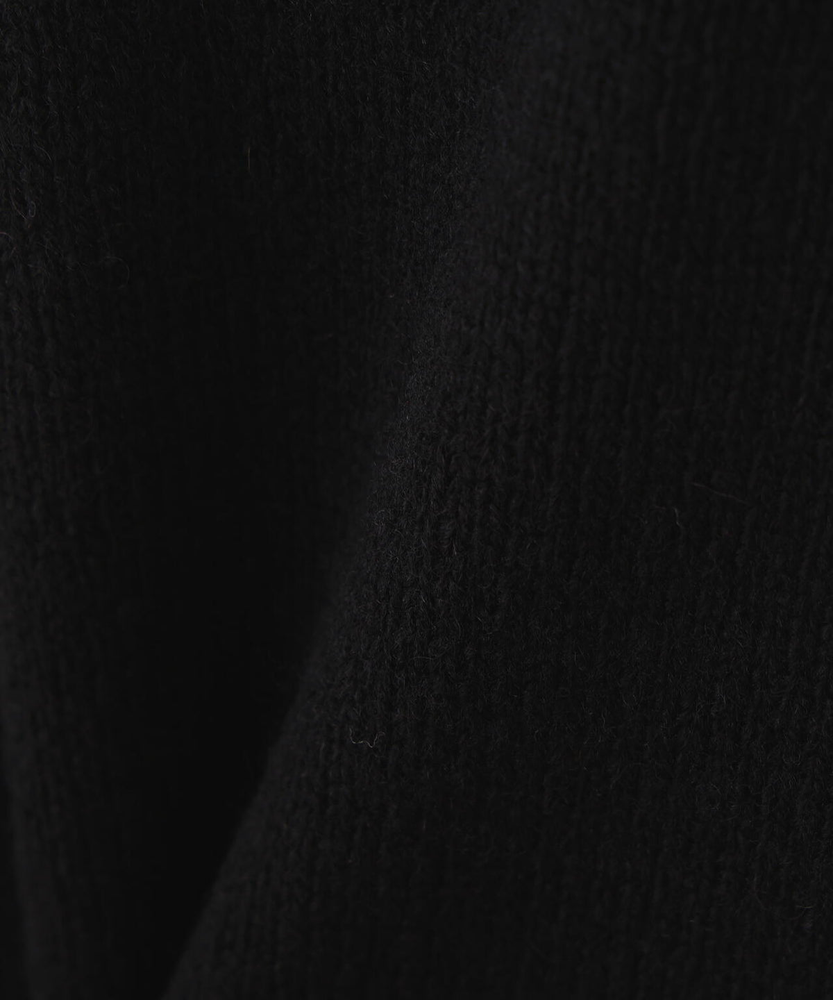 FINE SHETLAND KNITWEAR
