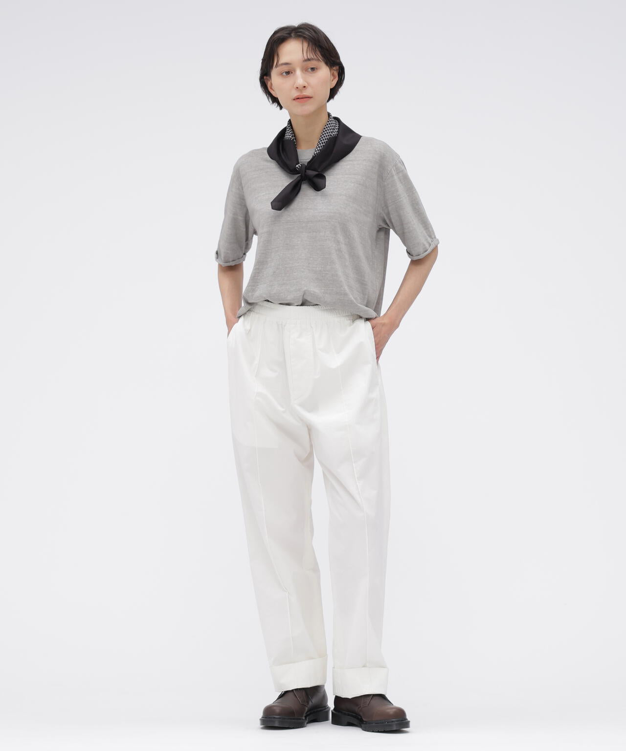 PLAIN GRID SCARF