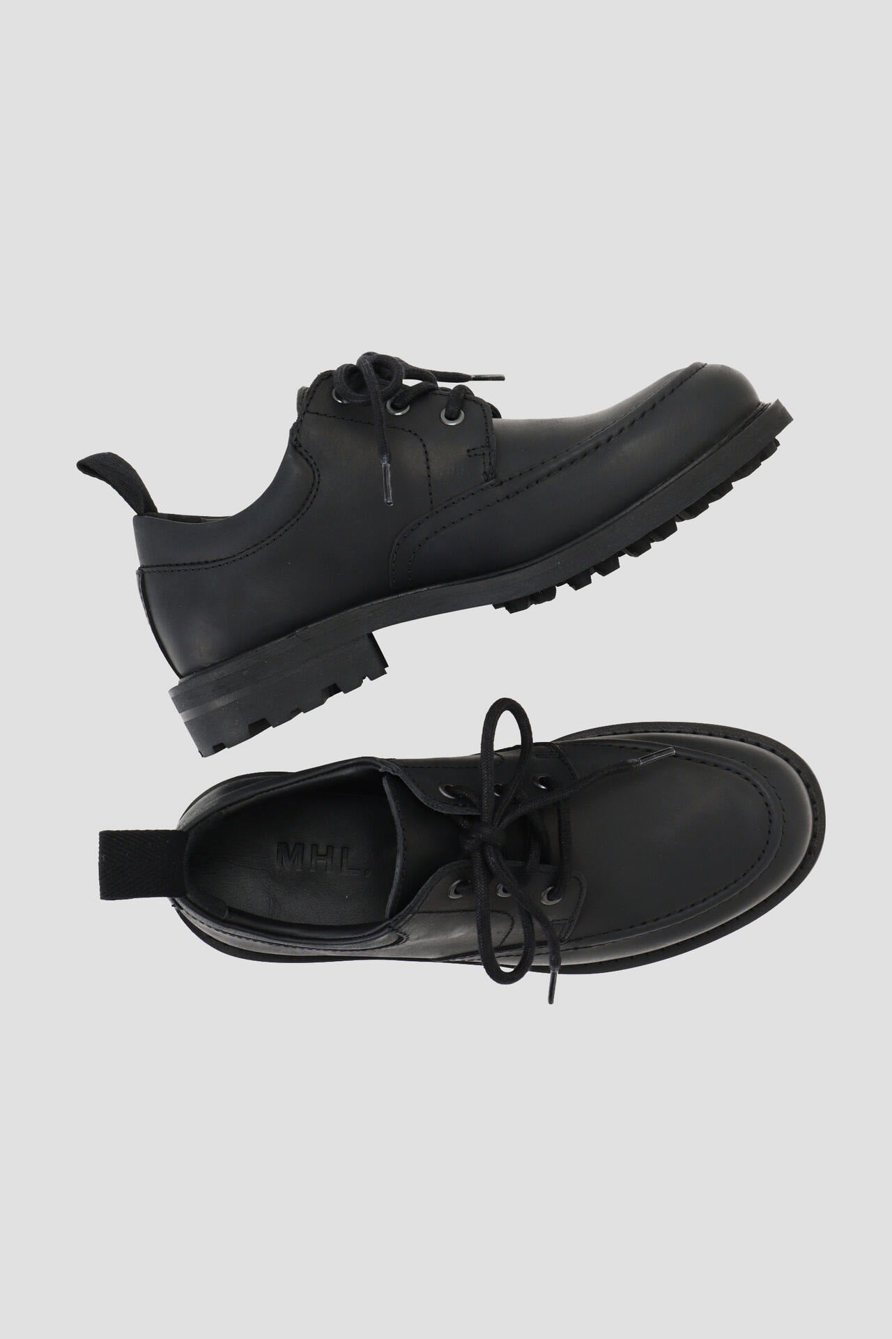 SCHOOL SHOES