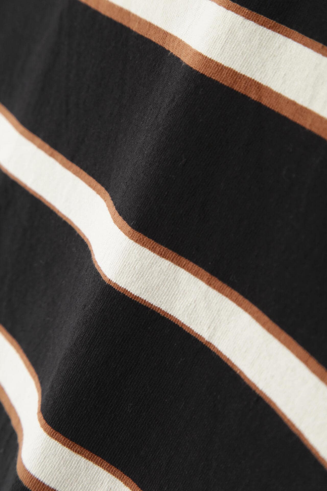 OUTLINE STRIPE JERSEY