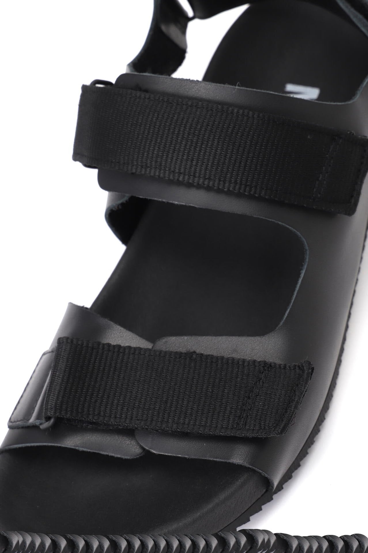 SPORTS SANDALS