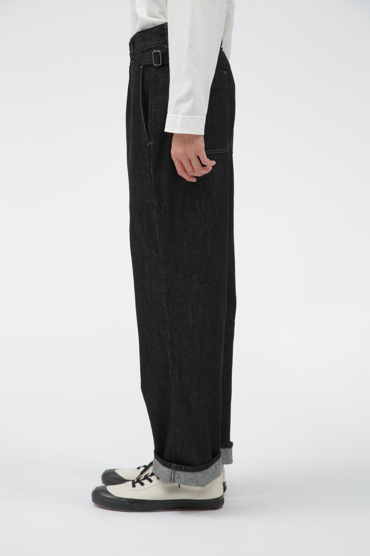 3b1af19f-150c-5653-a3bc-ad62c79b9805_Image