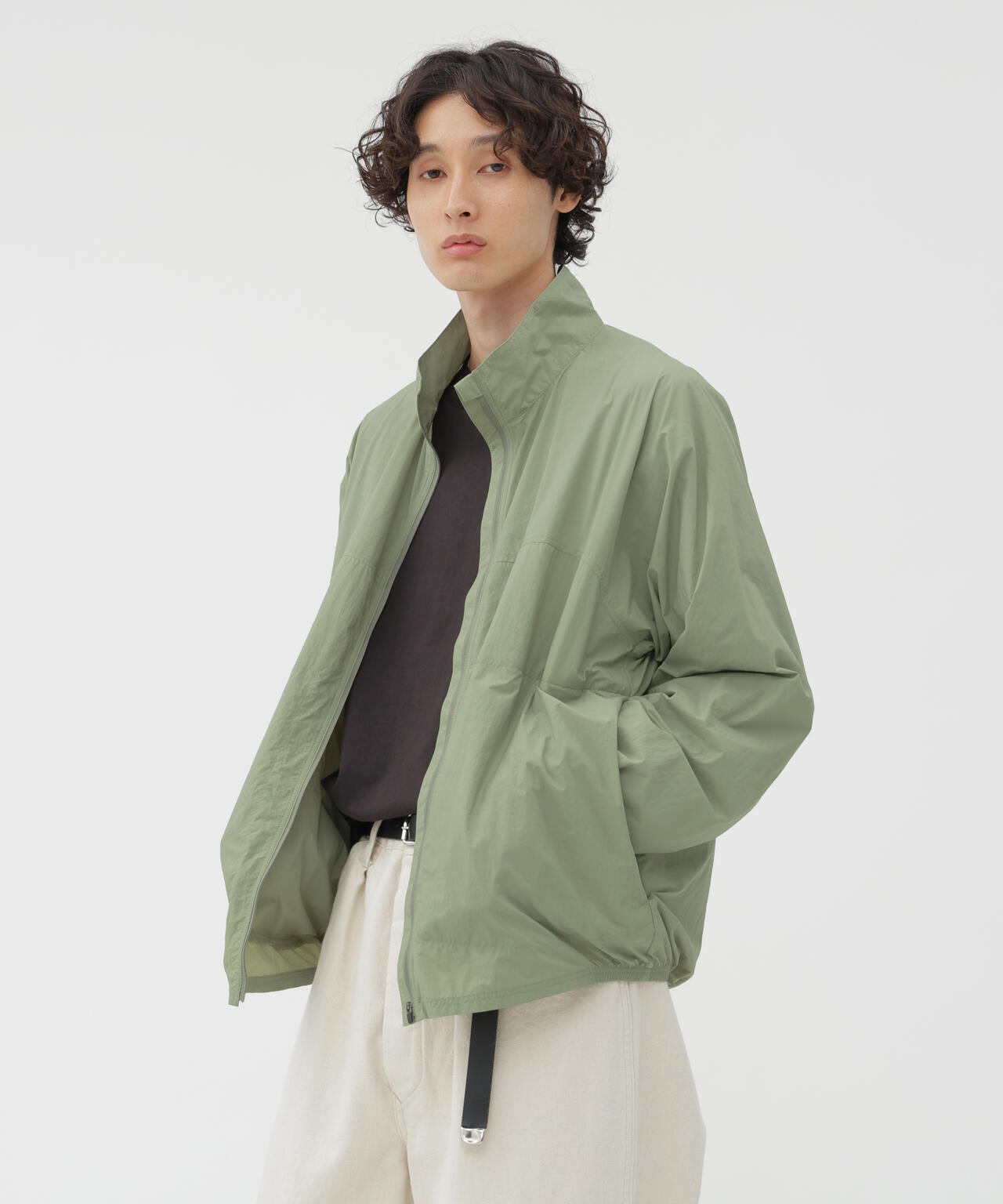 PROOFED LIGHT NYLON TAFFETA BLOUSON