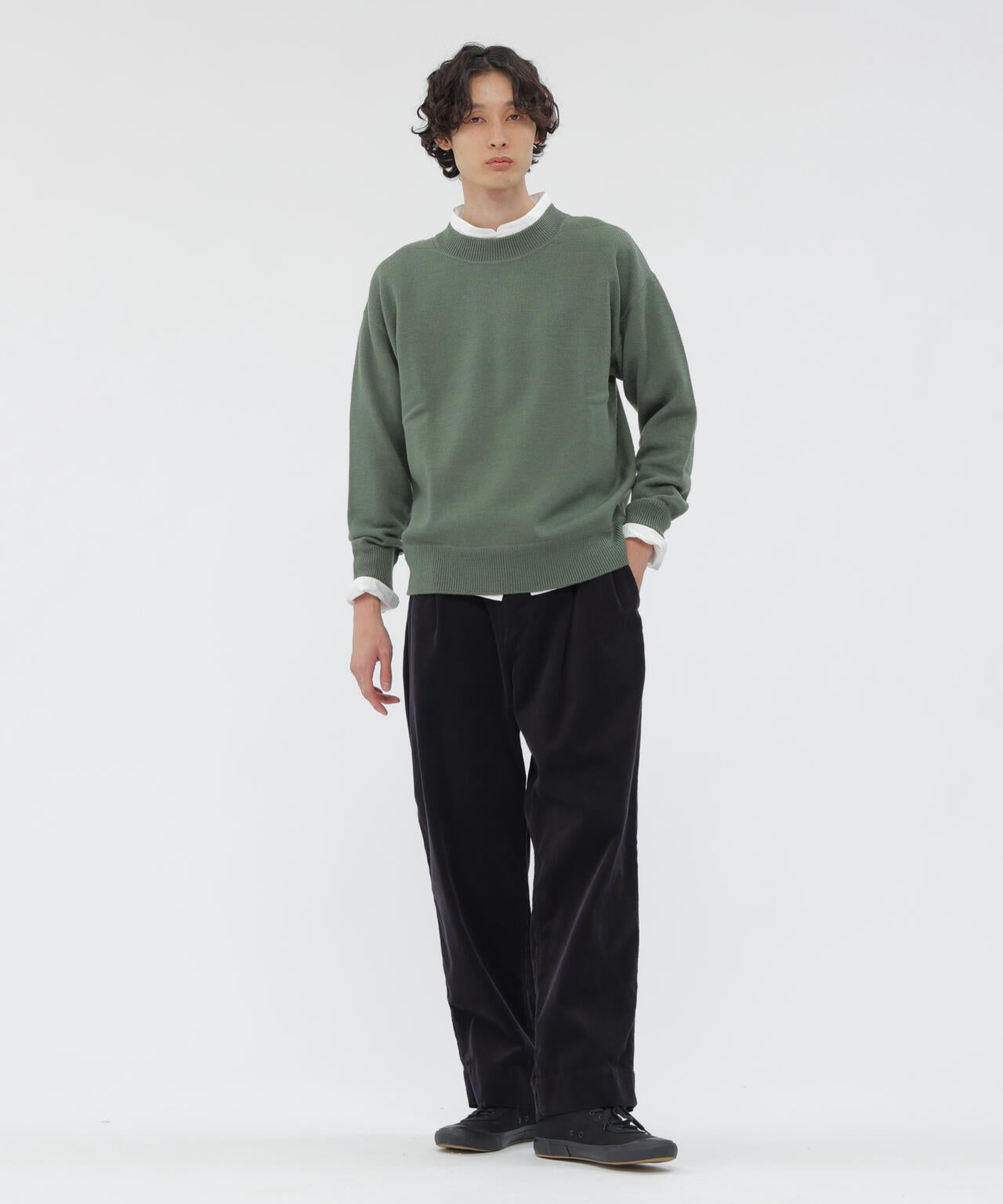 DRY COTTON NEEDLECORD TROUSERS