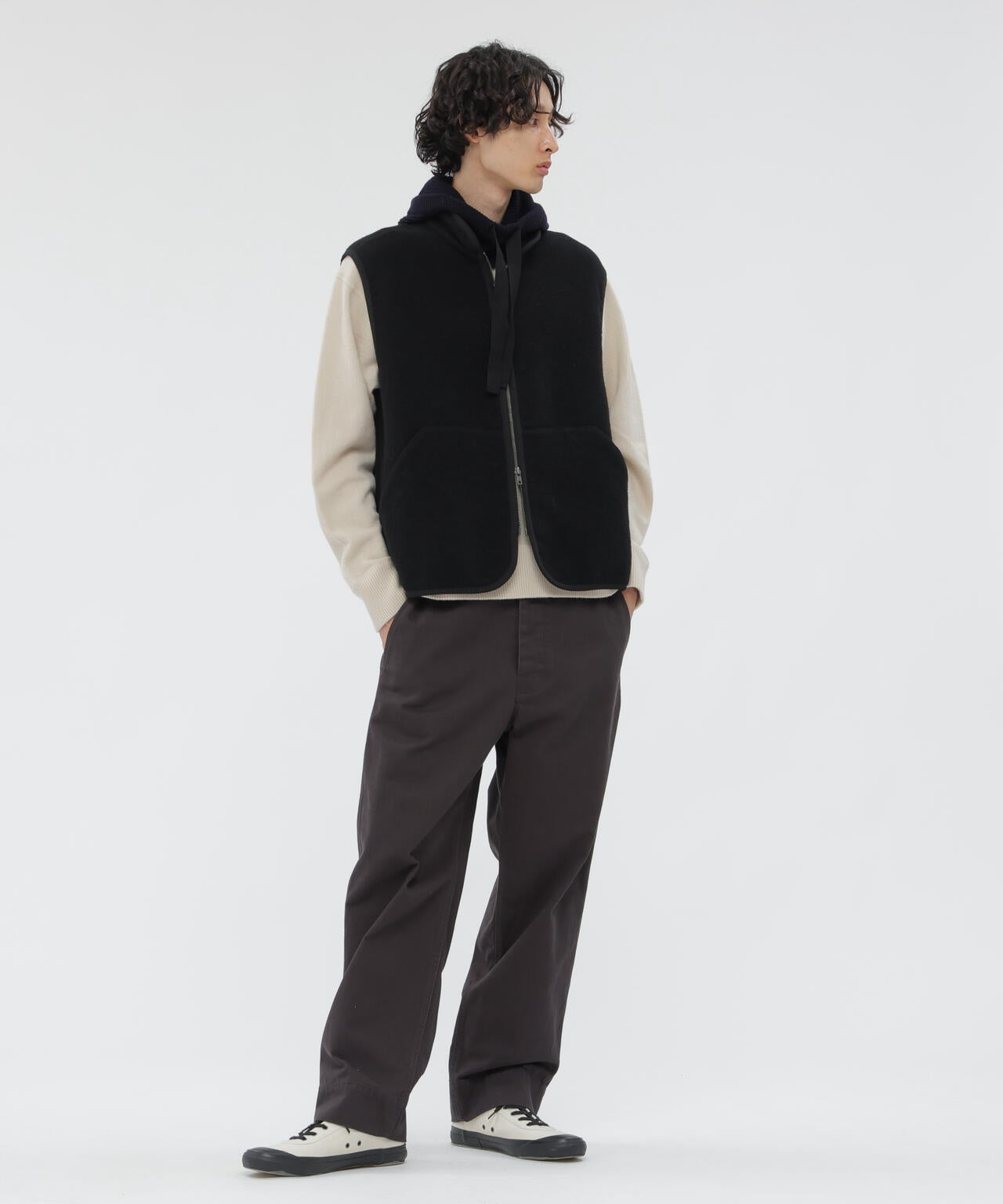 ORGANIC COTTON SATEEN TROUSERS | MARGARET HOWELL（マーガレット
