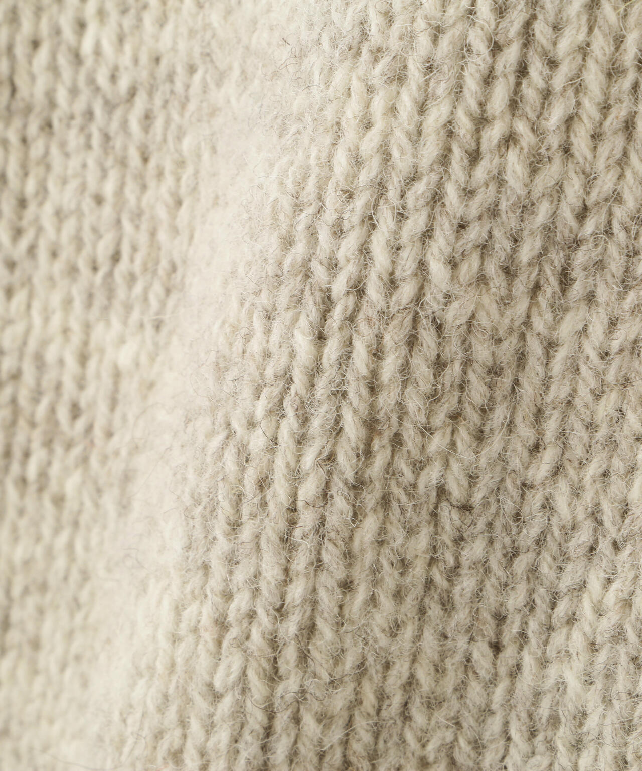 RUSTIC WOOL KNITWEAR