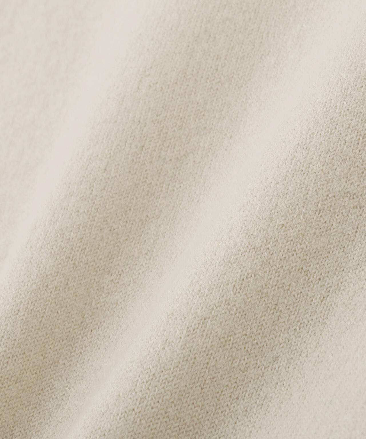 FELTED ROUGH WOOL KNITWEAR