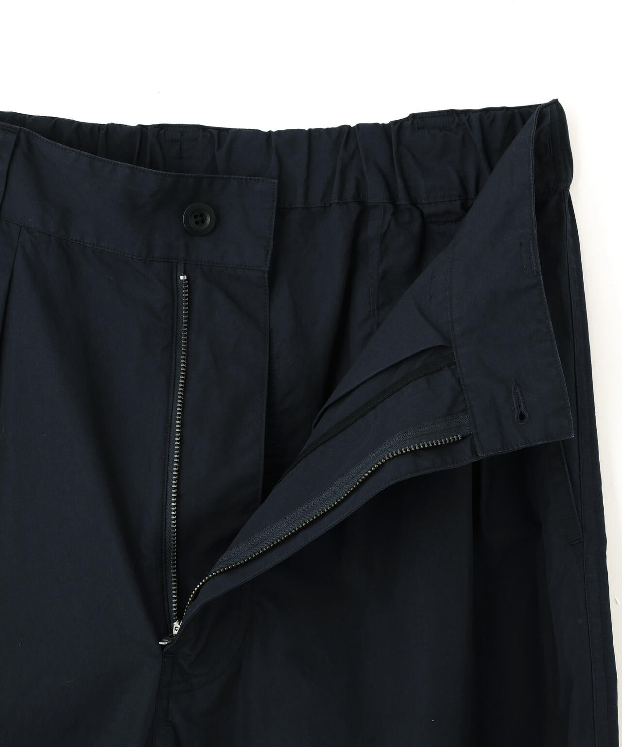 FINE COMPACT COTTON POPLIN TROUSERS