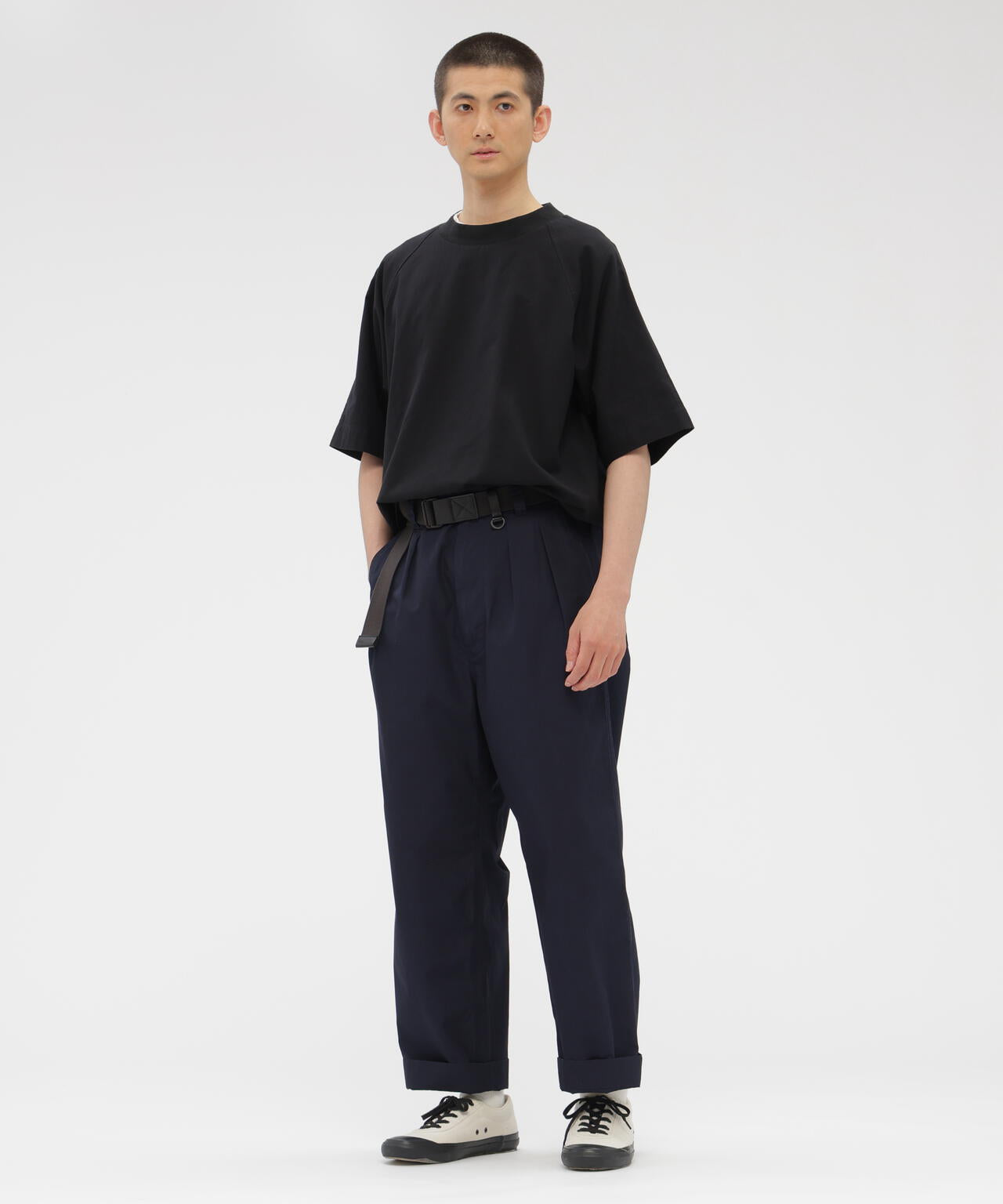 FINE COMPACT COTTON POPLIN TROUSERS